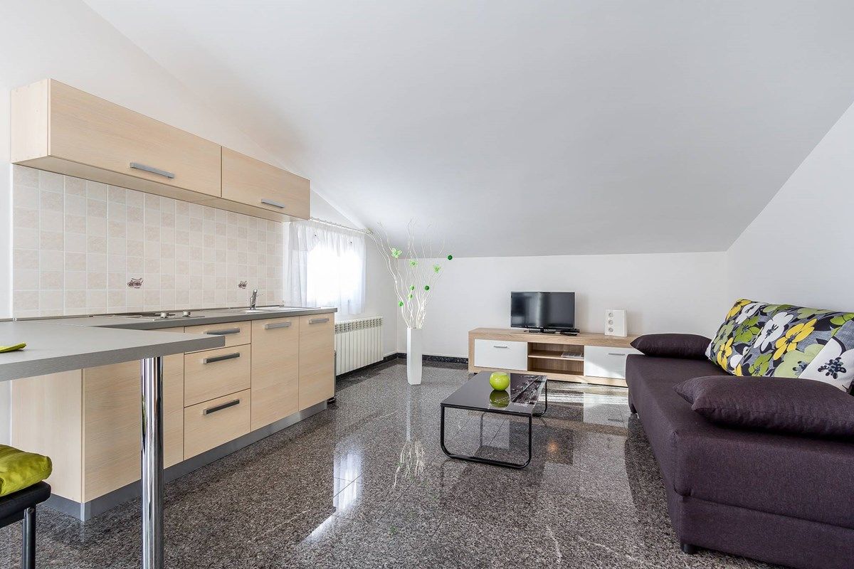 Villa Ori 73717-A2