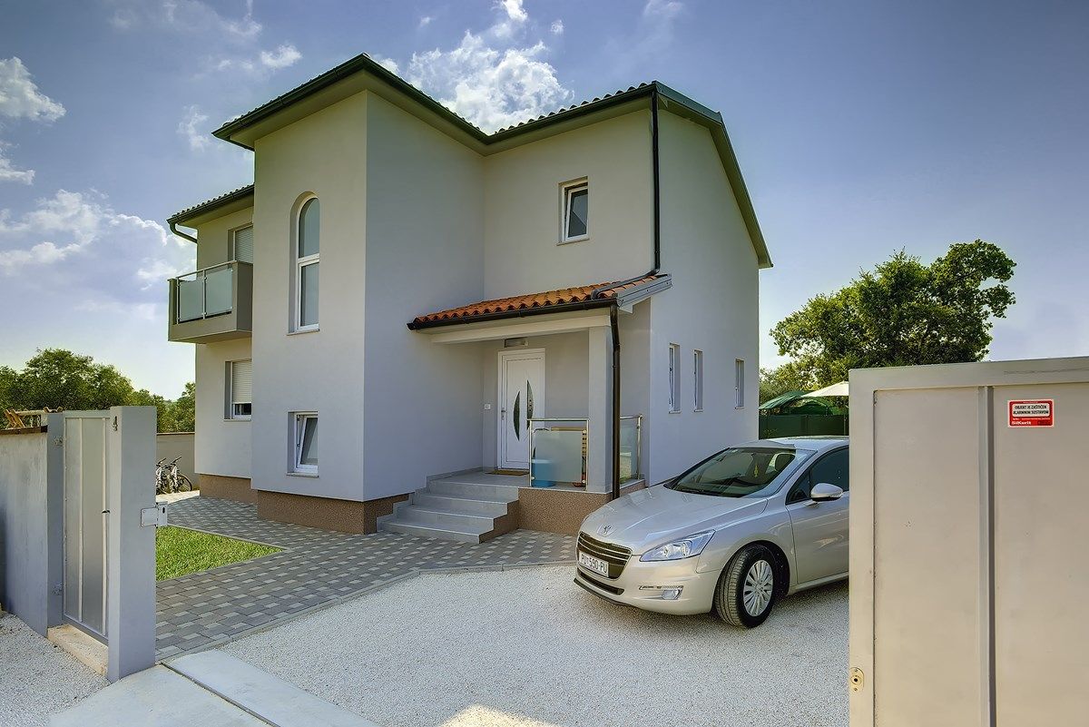 Villa Amber V3551-K1
