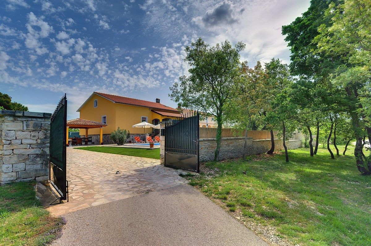 Villa Istriana V3544-K1