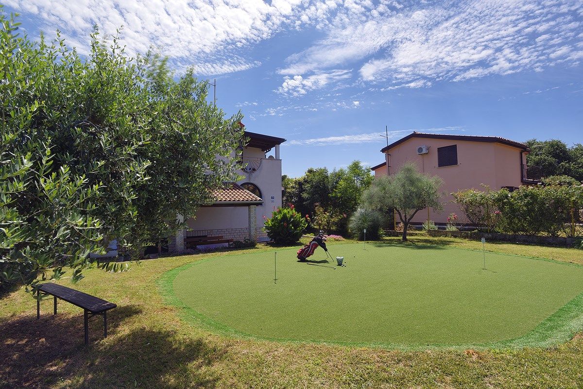 Golf House 73837-K1