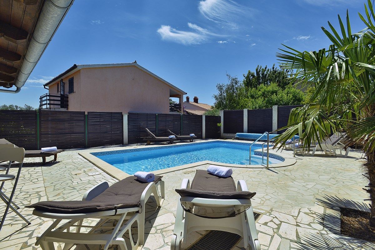 Golf House 73837-K1