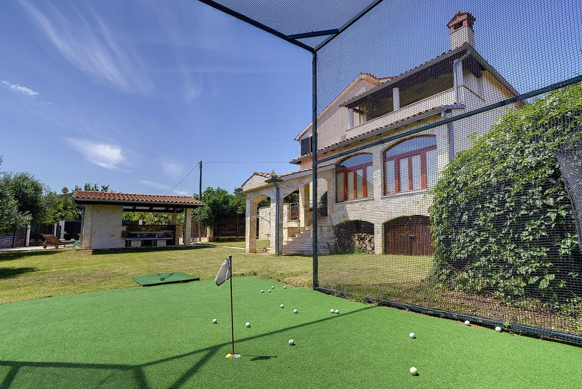Golf House 73837-K1