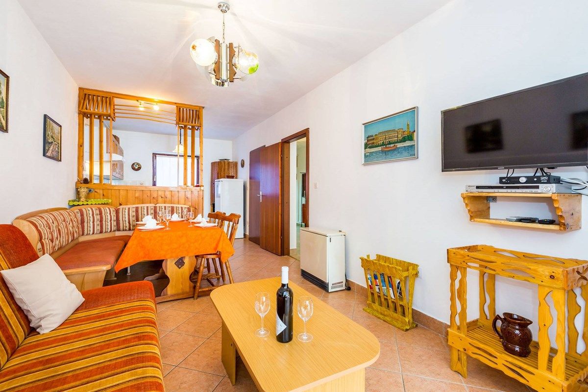 House Sebal 16134-A1