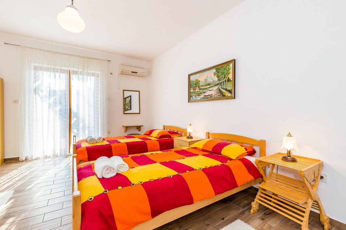 House Sebal 16134-A1
