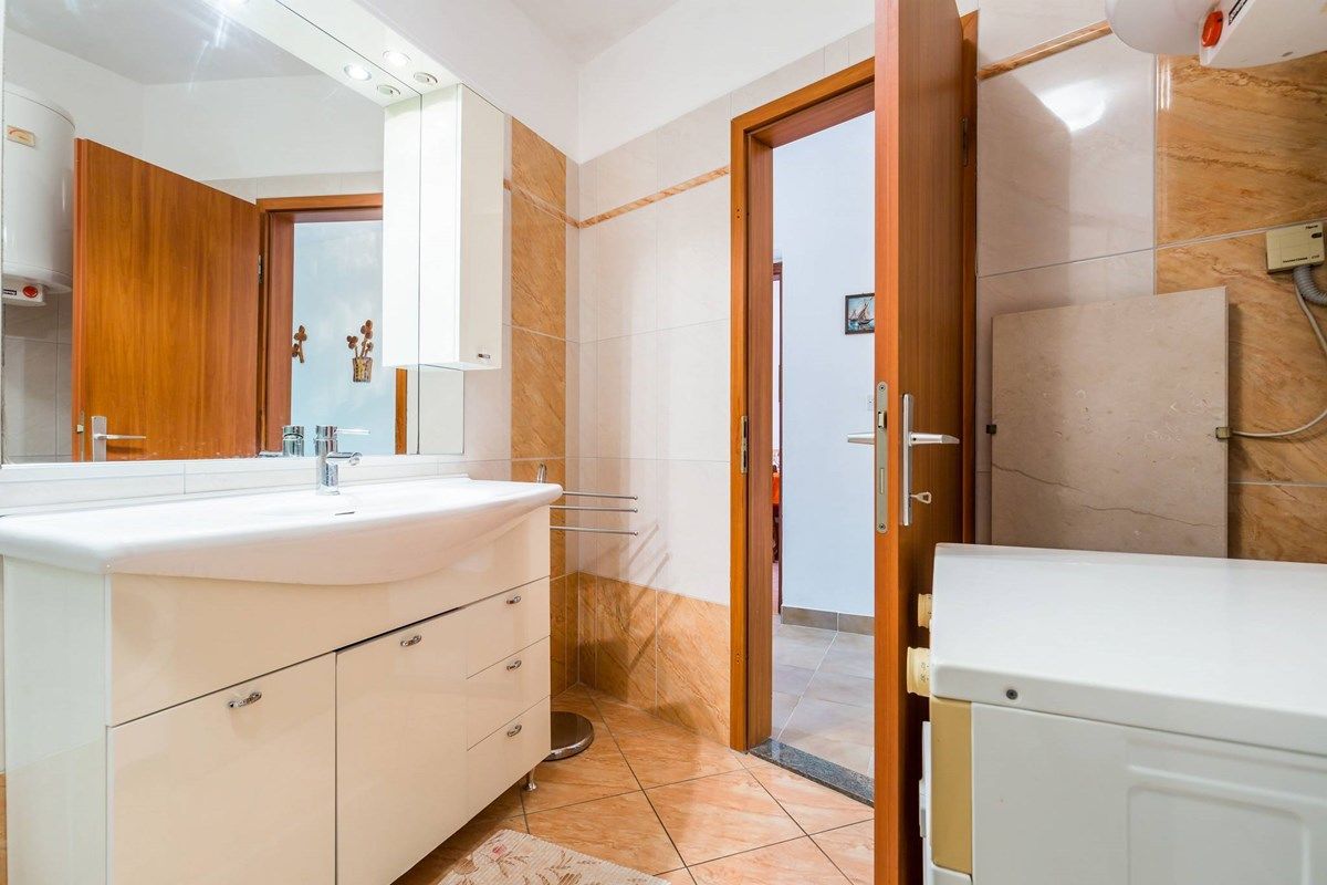 House Sebal 16134-A1