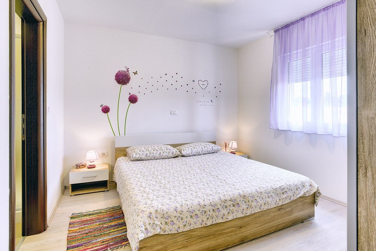 Villa Kata 73534-K1