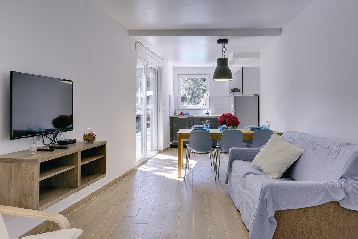 Villa Chiara 73553-K1
