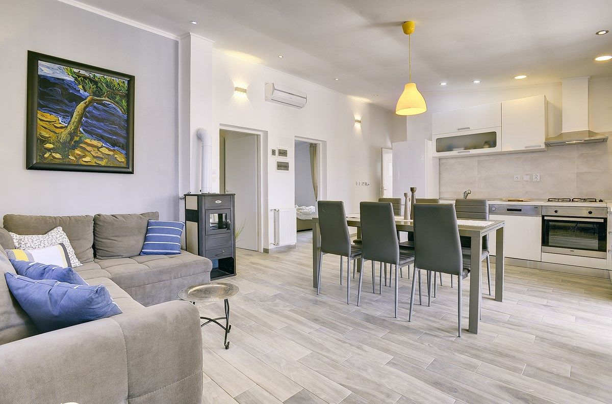 Villa Emily 73554-K1