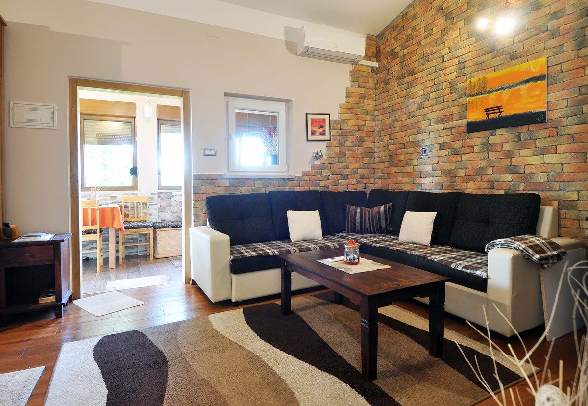 Casa Nena 73637-K1