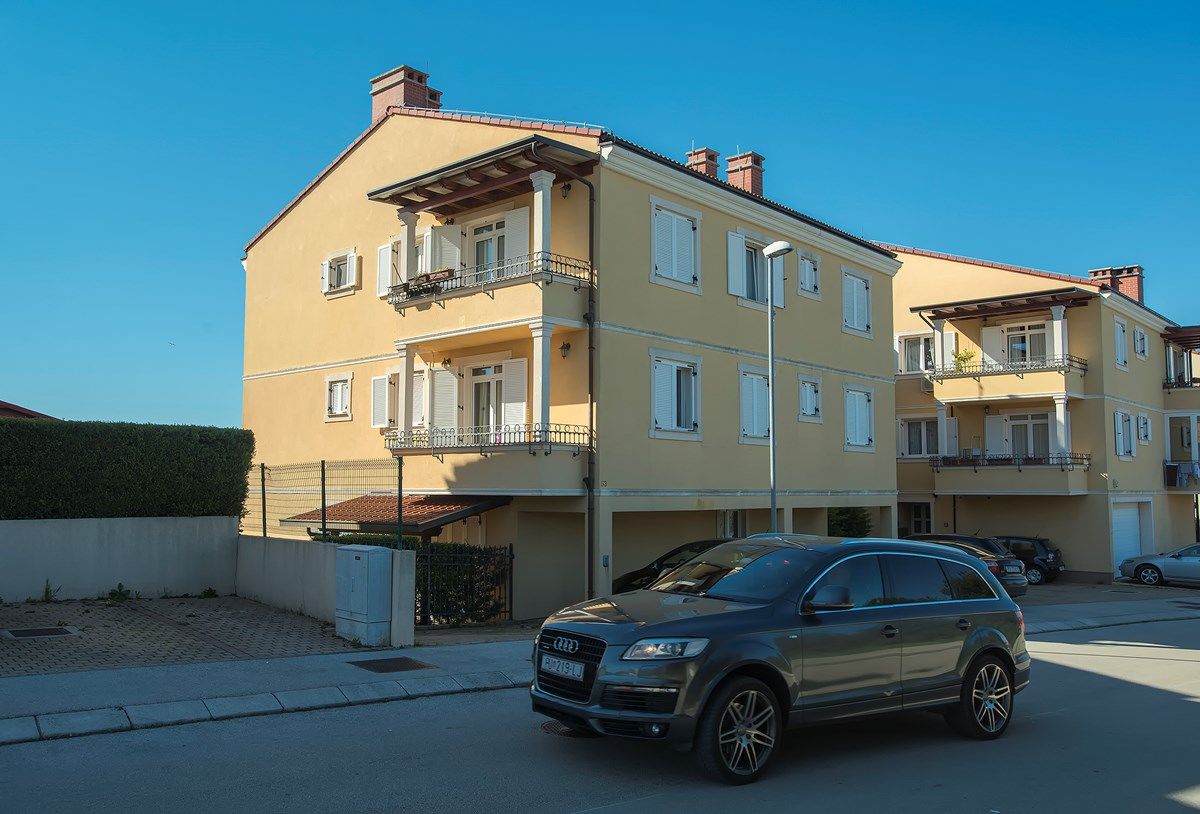 Casa Ema 73674-A1