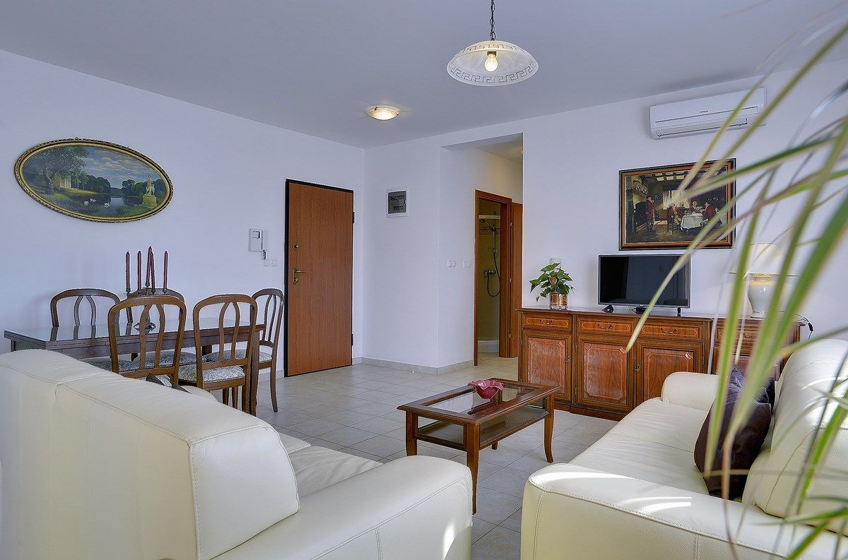 Casa Ema 73674-A1
