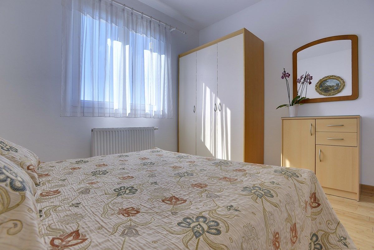 Casa Ema 73674-A1