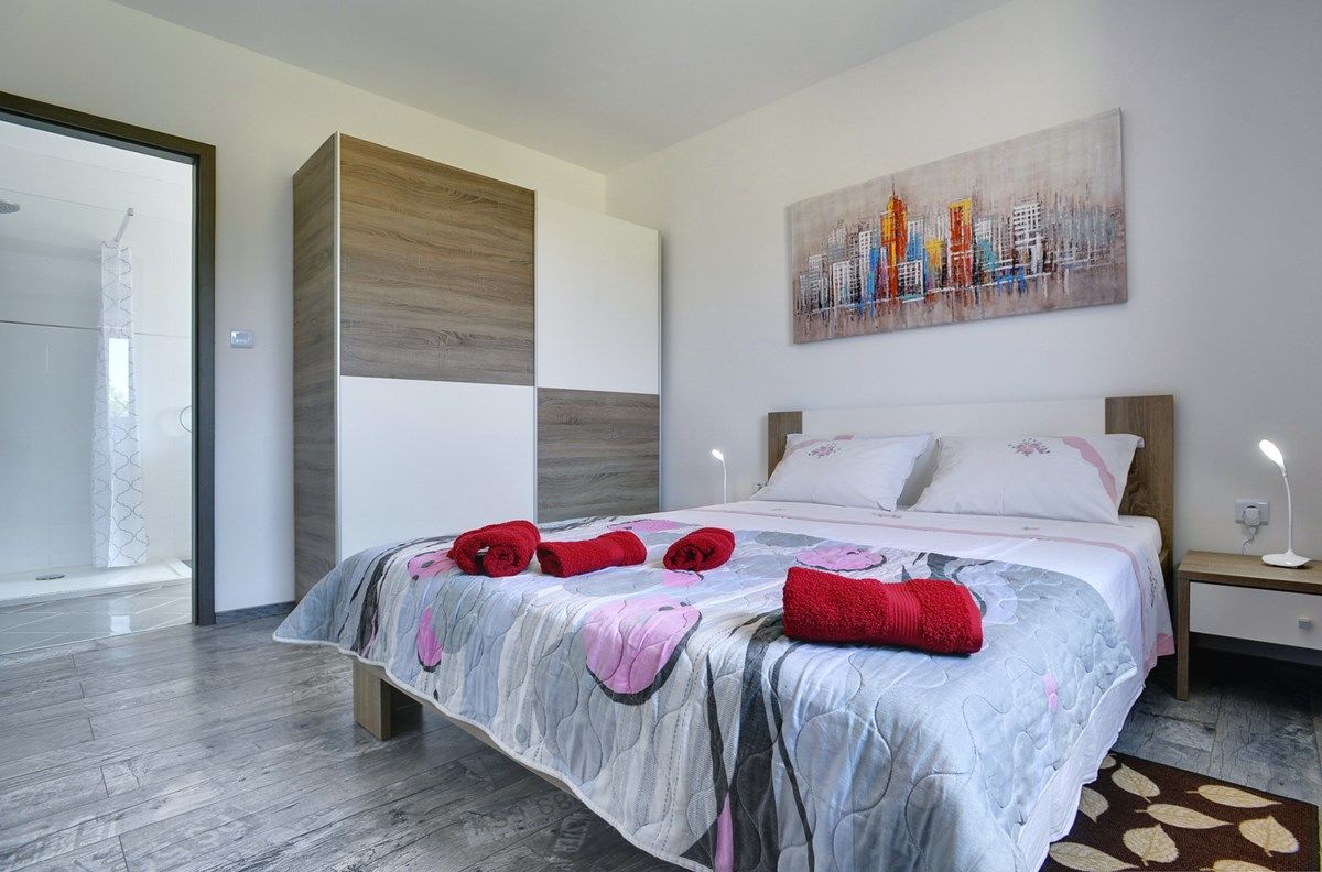 Villa Frankovici 73797-K1