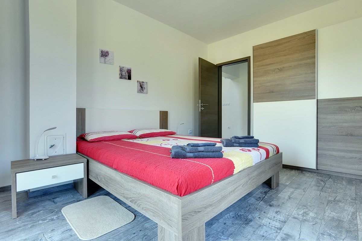 Villa Frankovici 73797-K1