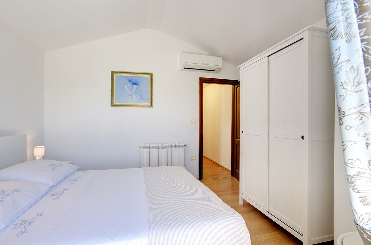 Villa Beram 73849-K1