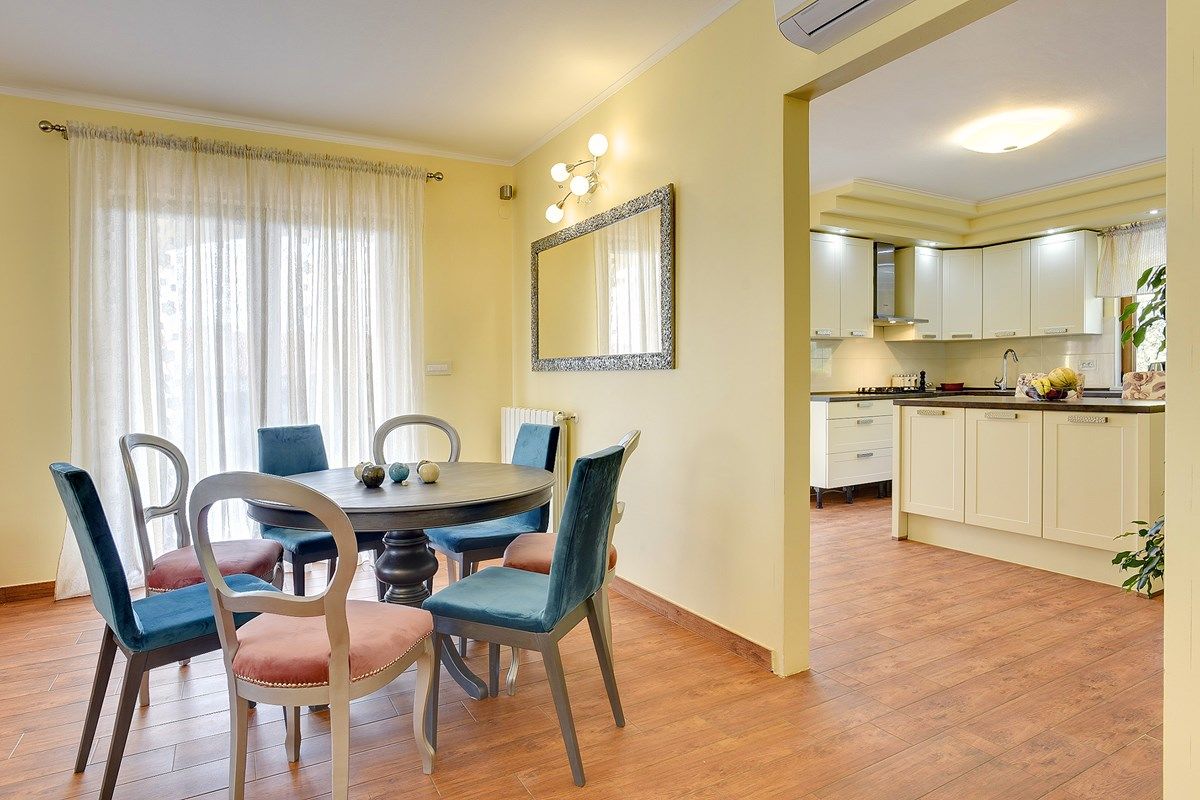 Villa Monica 73853-K1