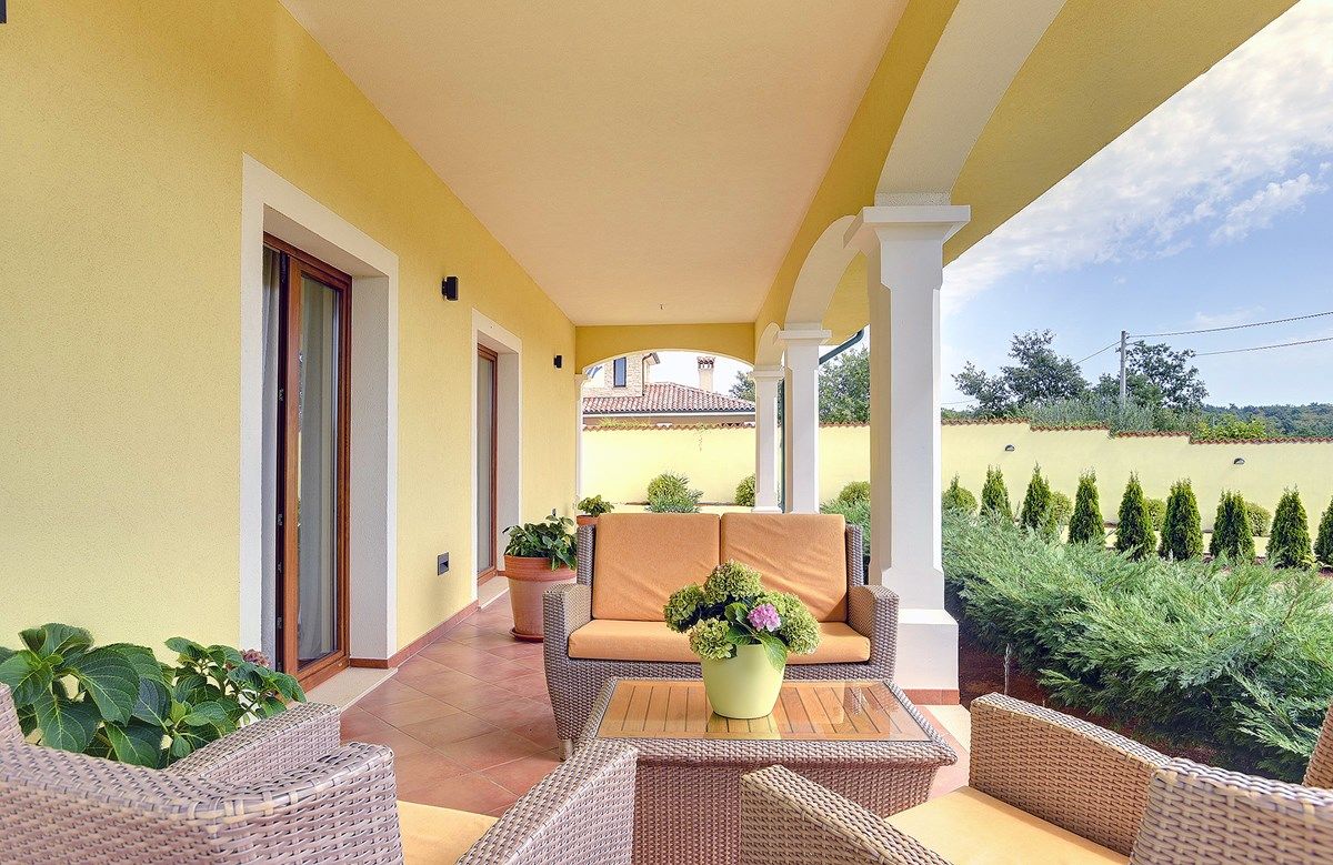 Villa Monica 73853-K1