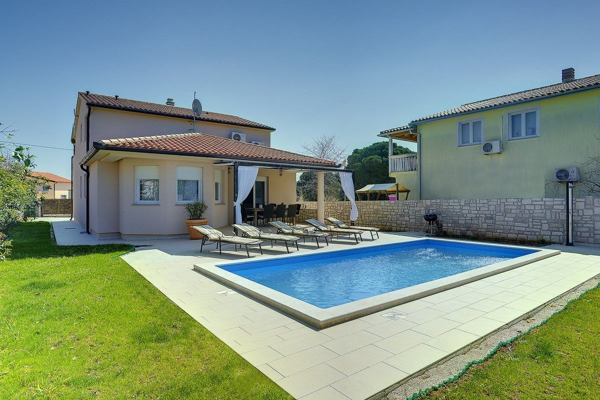 Villa Rudy 73904-K1