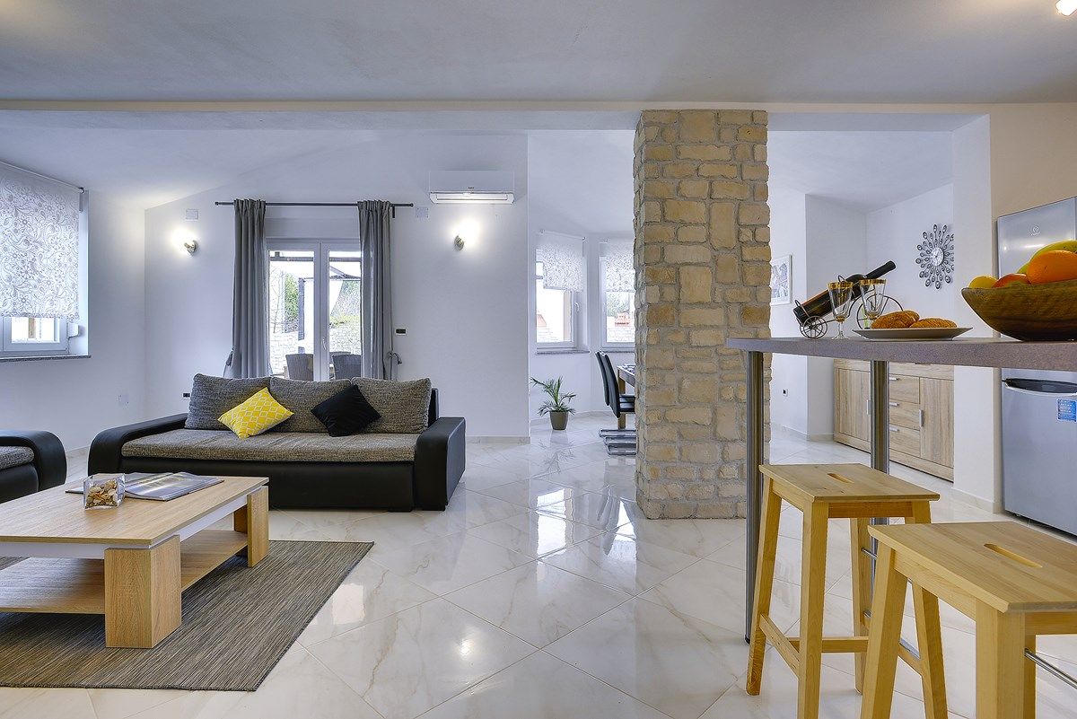 Villa Rudy 73904-K1
