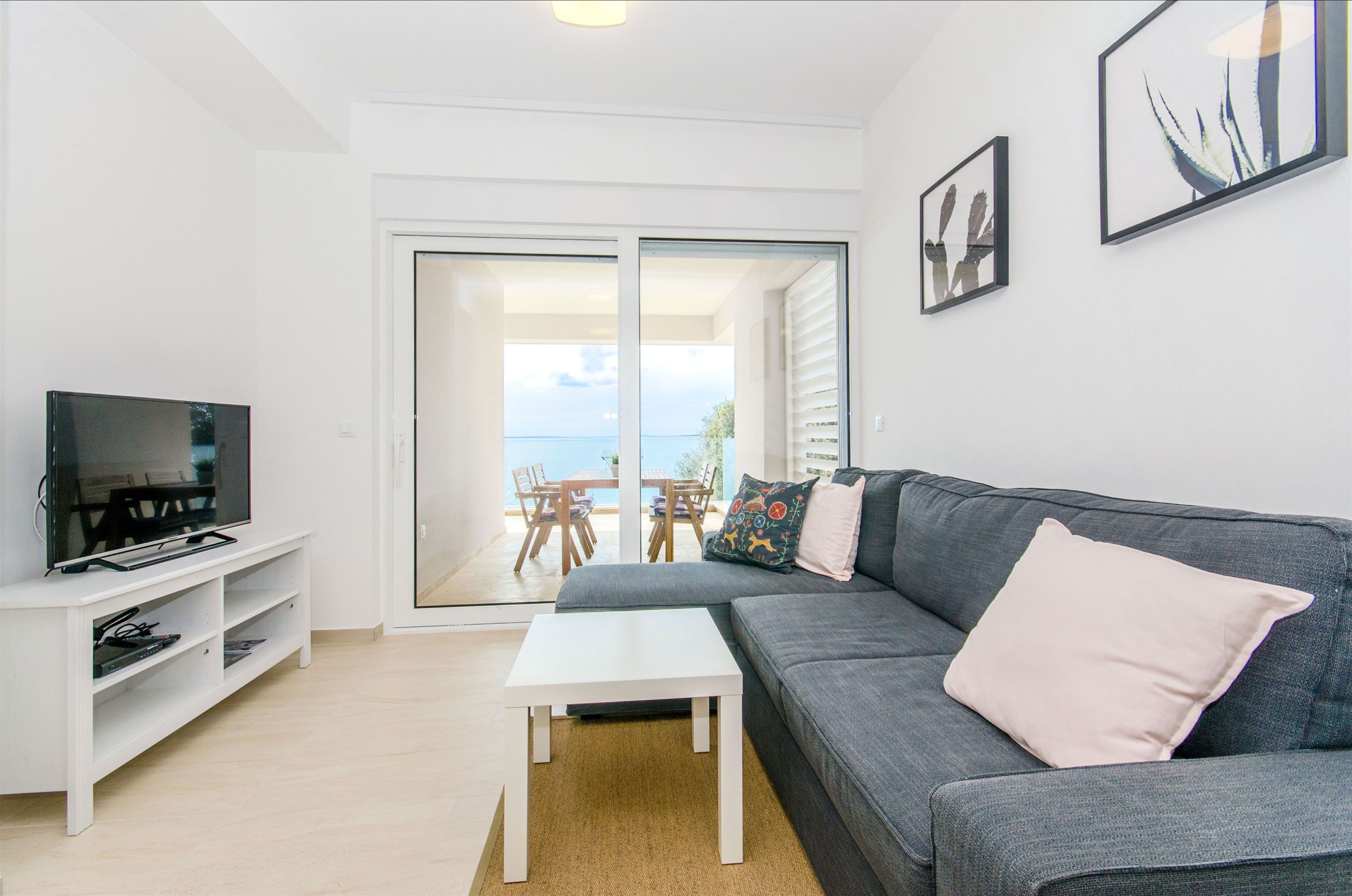 Apartments Branimir 58312-A1