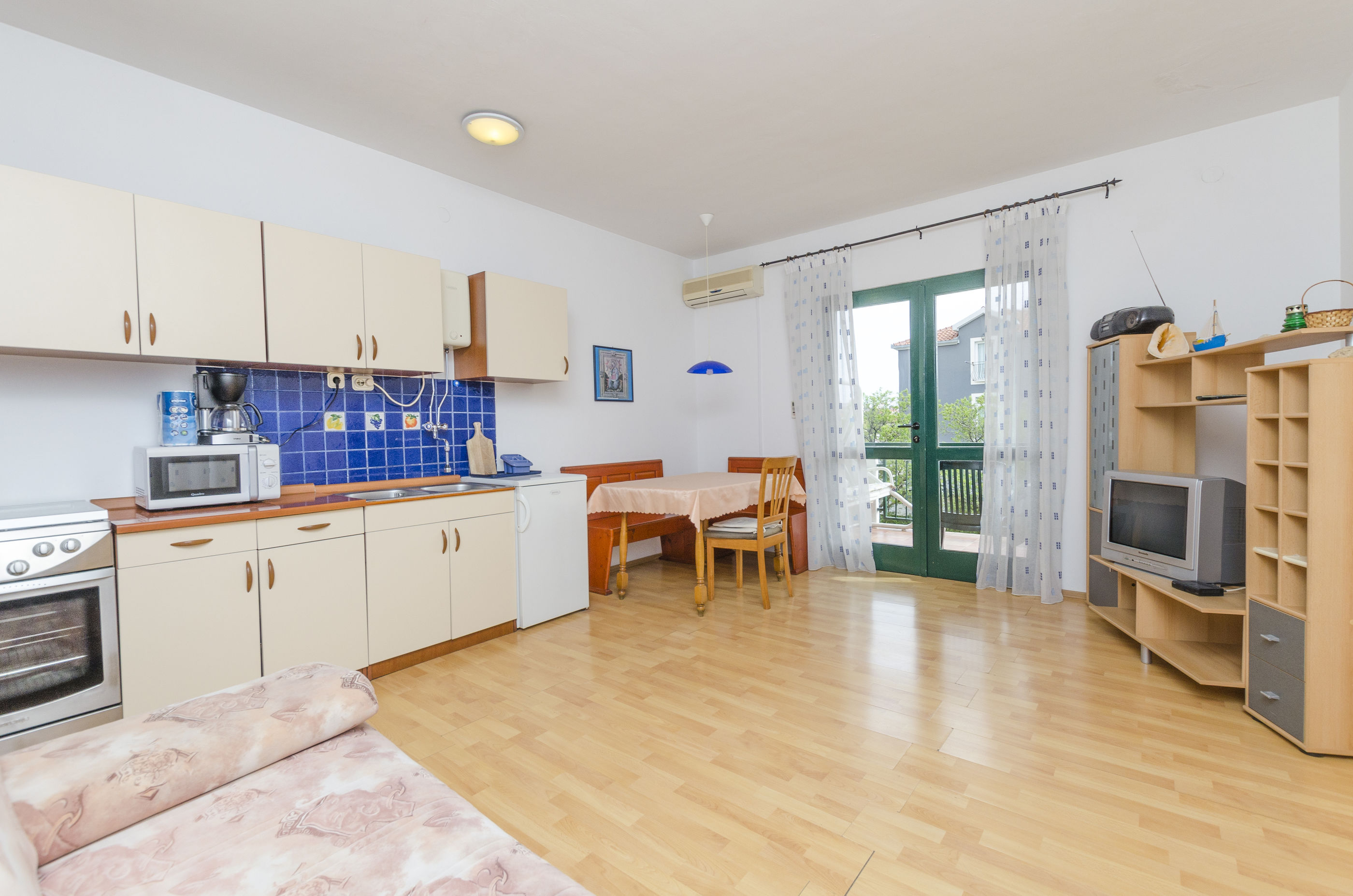 Apartments Katja 32551-A1