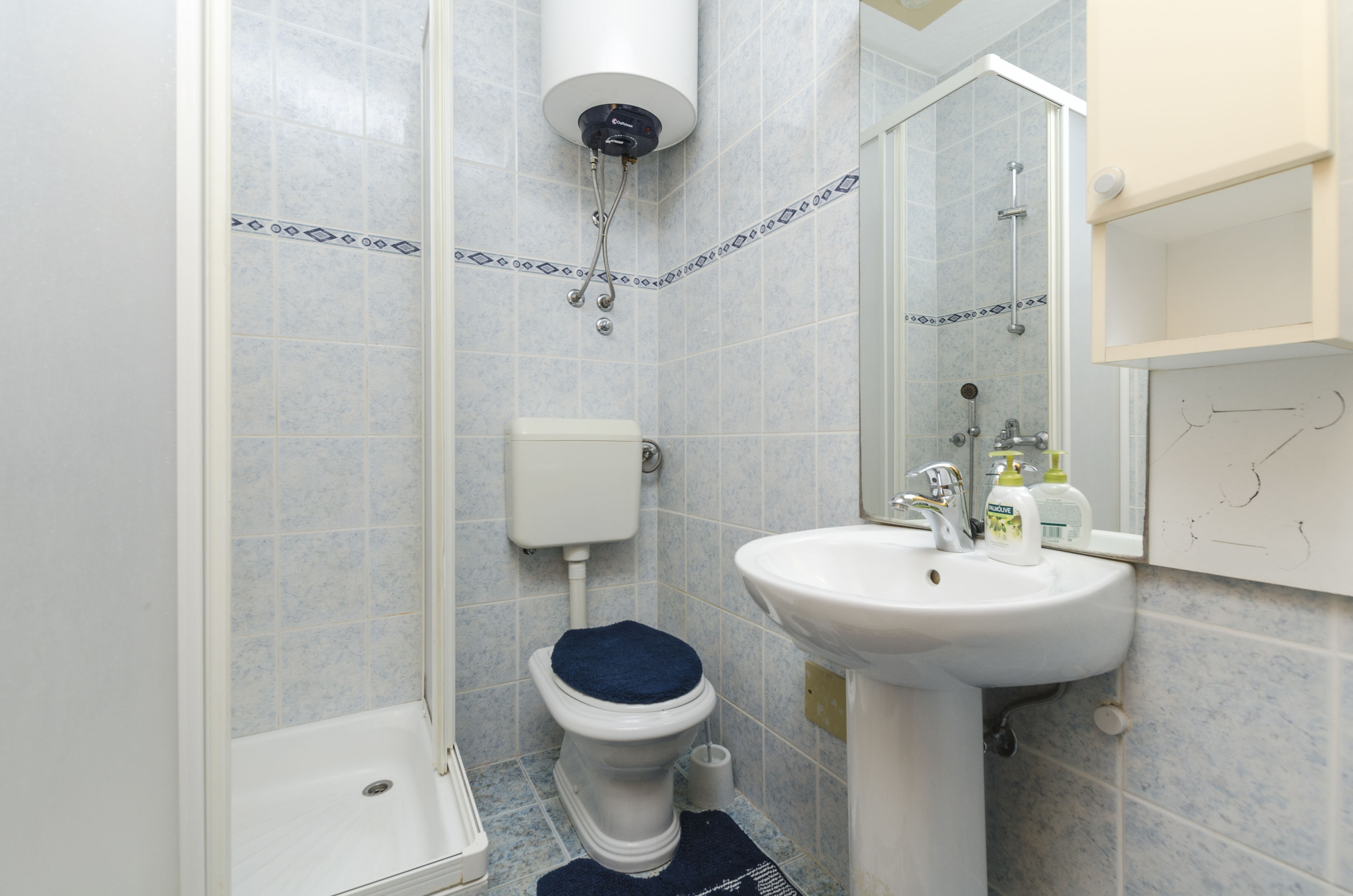 Apartments Davor 21221-A1