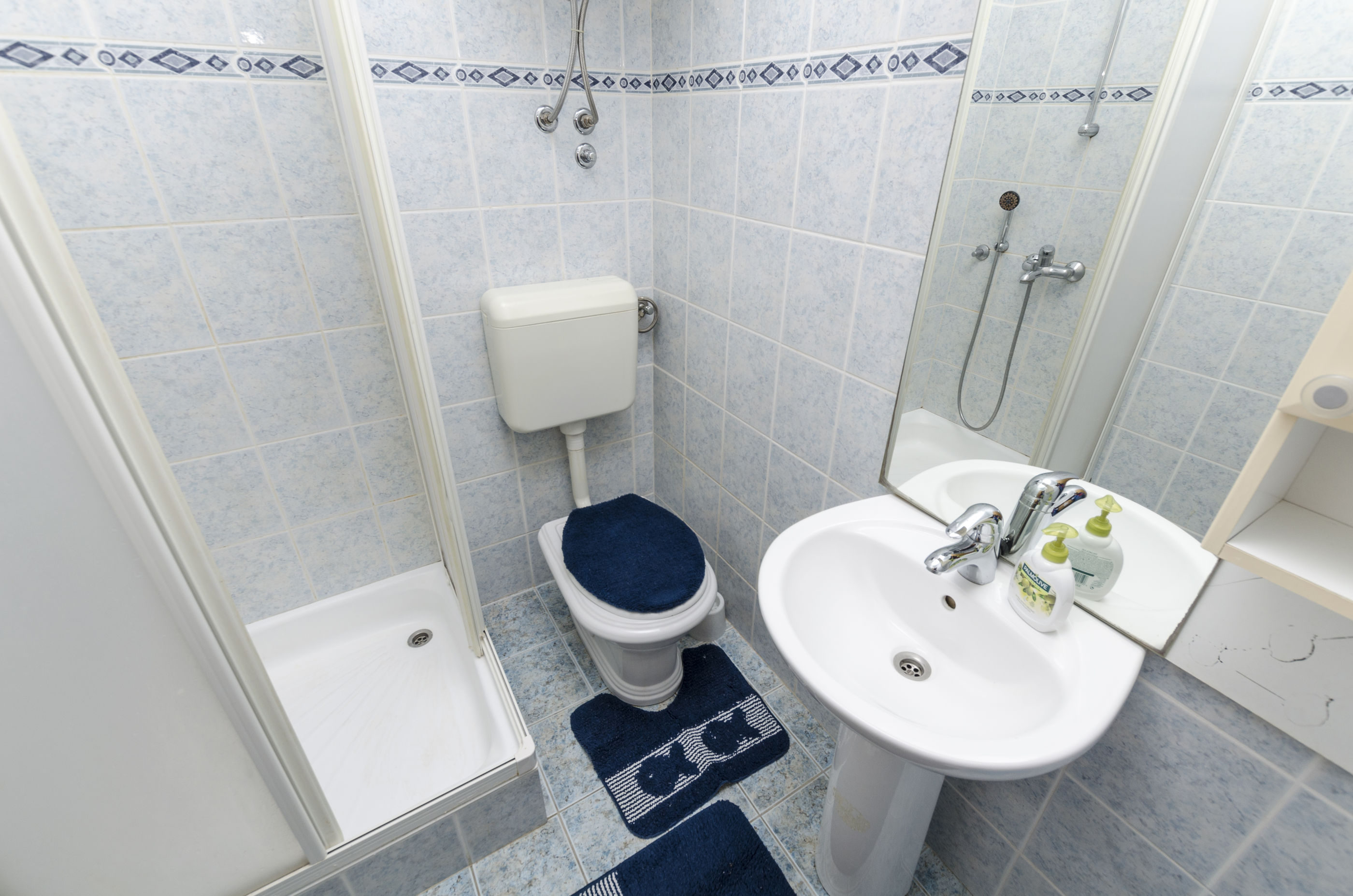 Apartments Davor 21221-A1