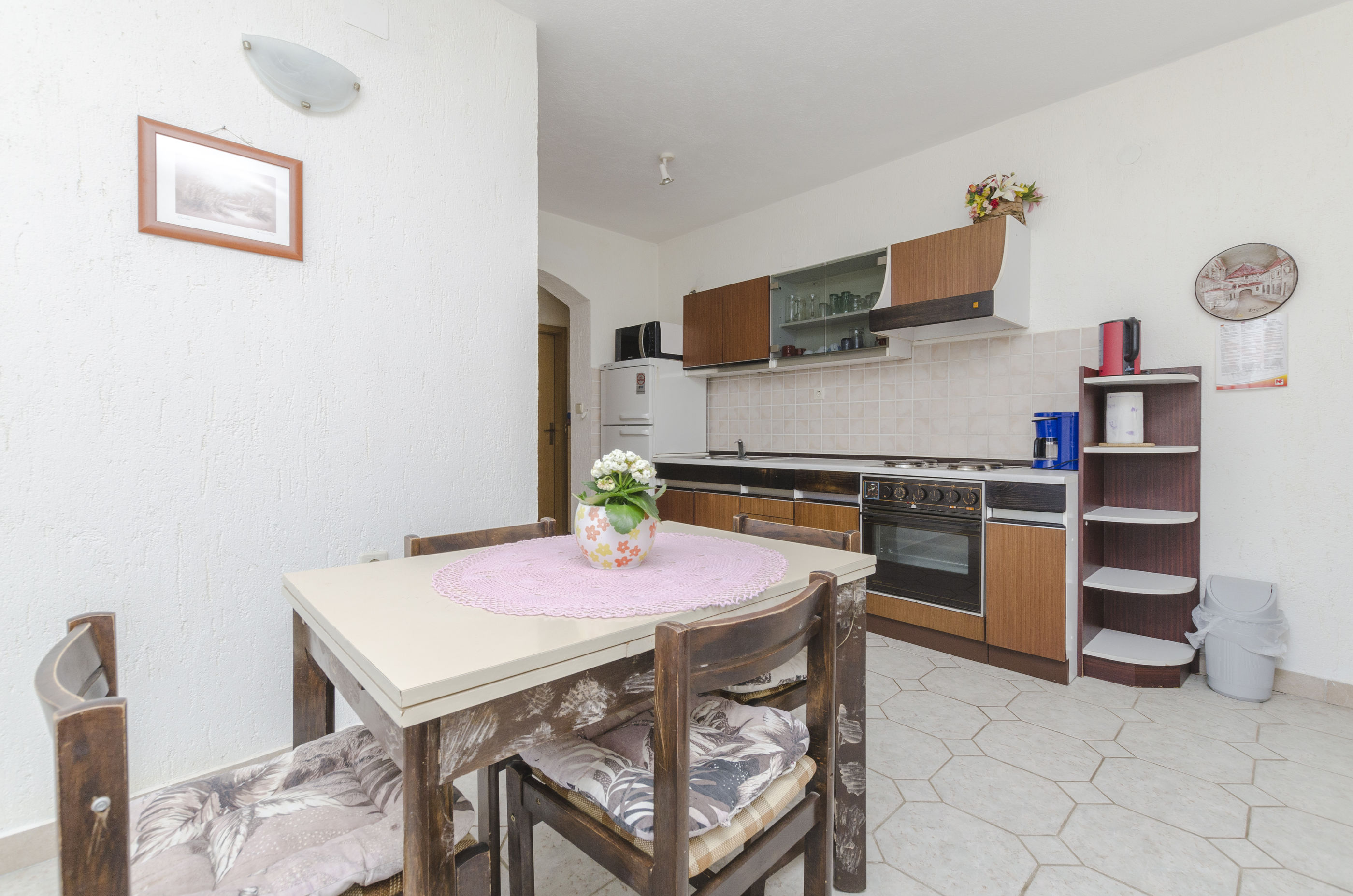 Apartments Davor 21221-A1