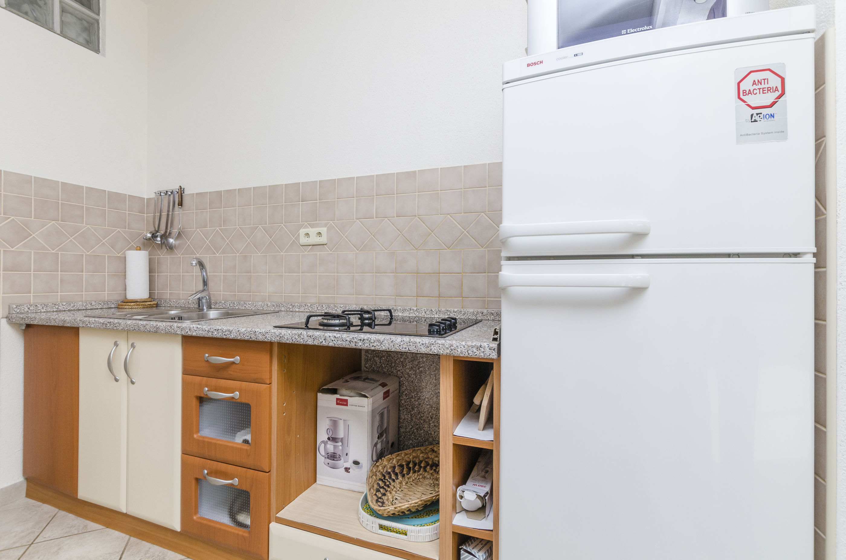 Apartments Davor 21221-A2