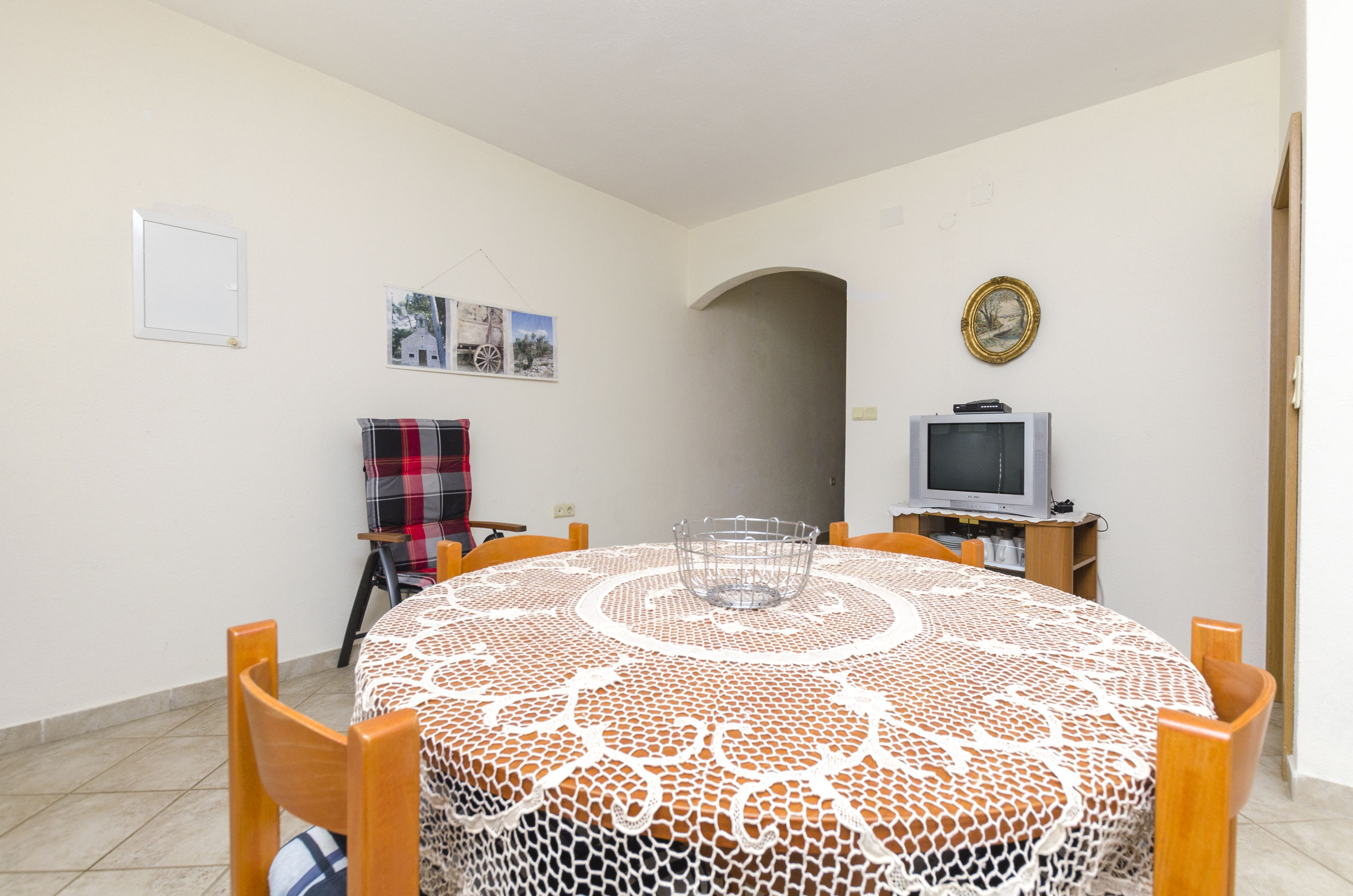Apartments Davor 21221-A2