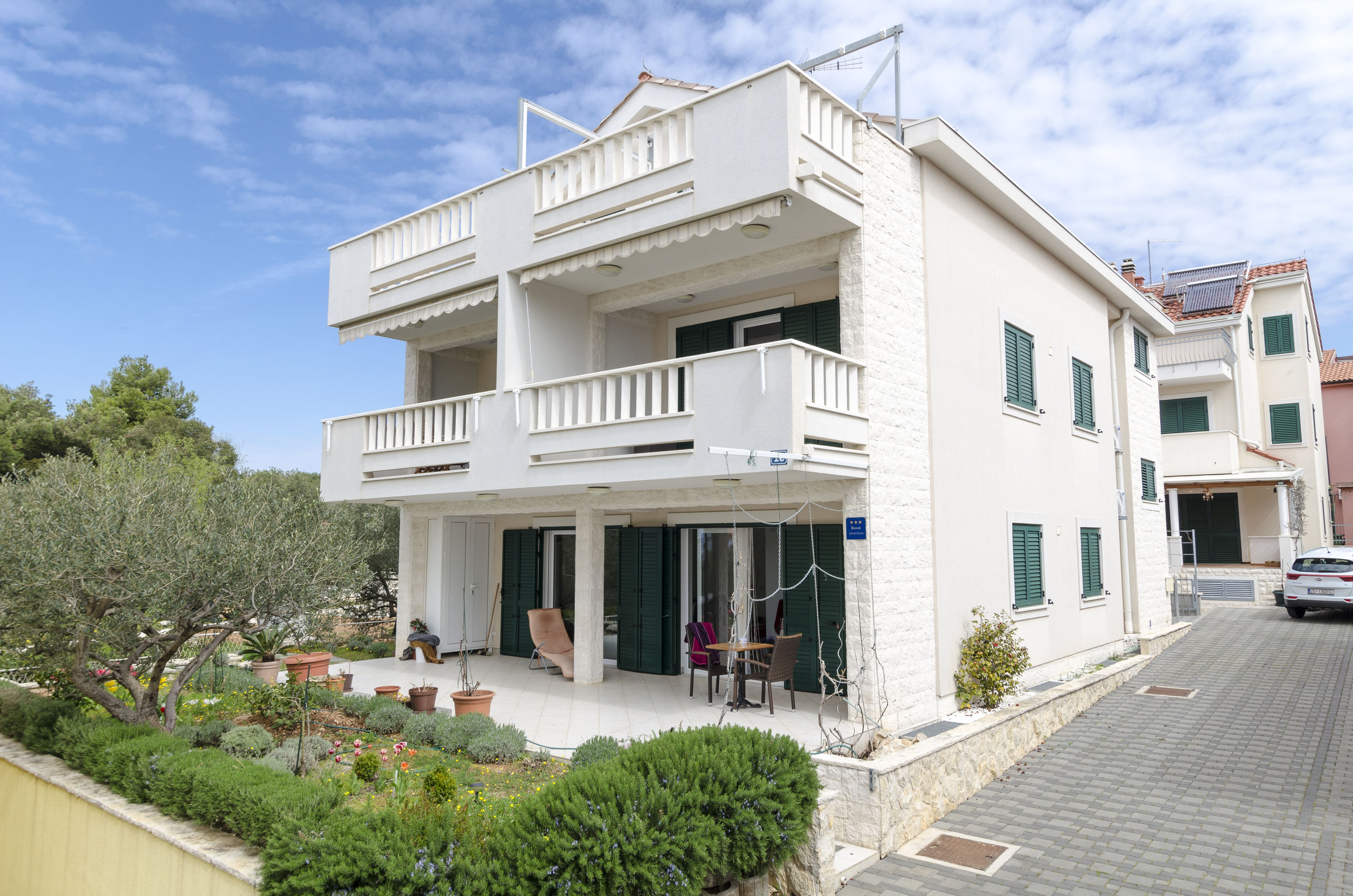 Apartments Dragica 28771-A2