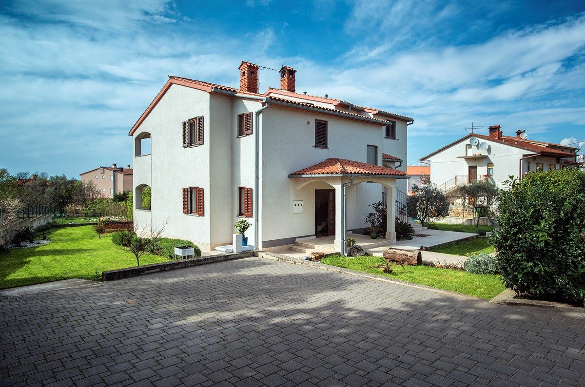Casa Surida 73914-A1