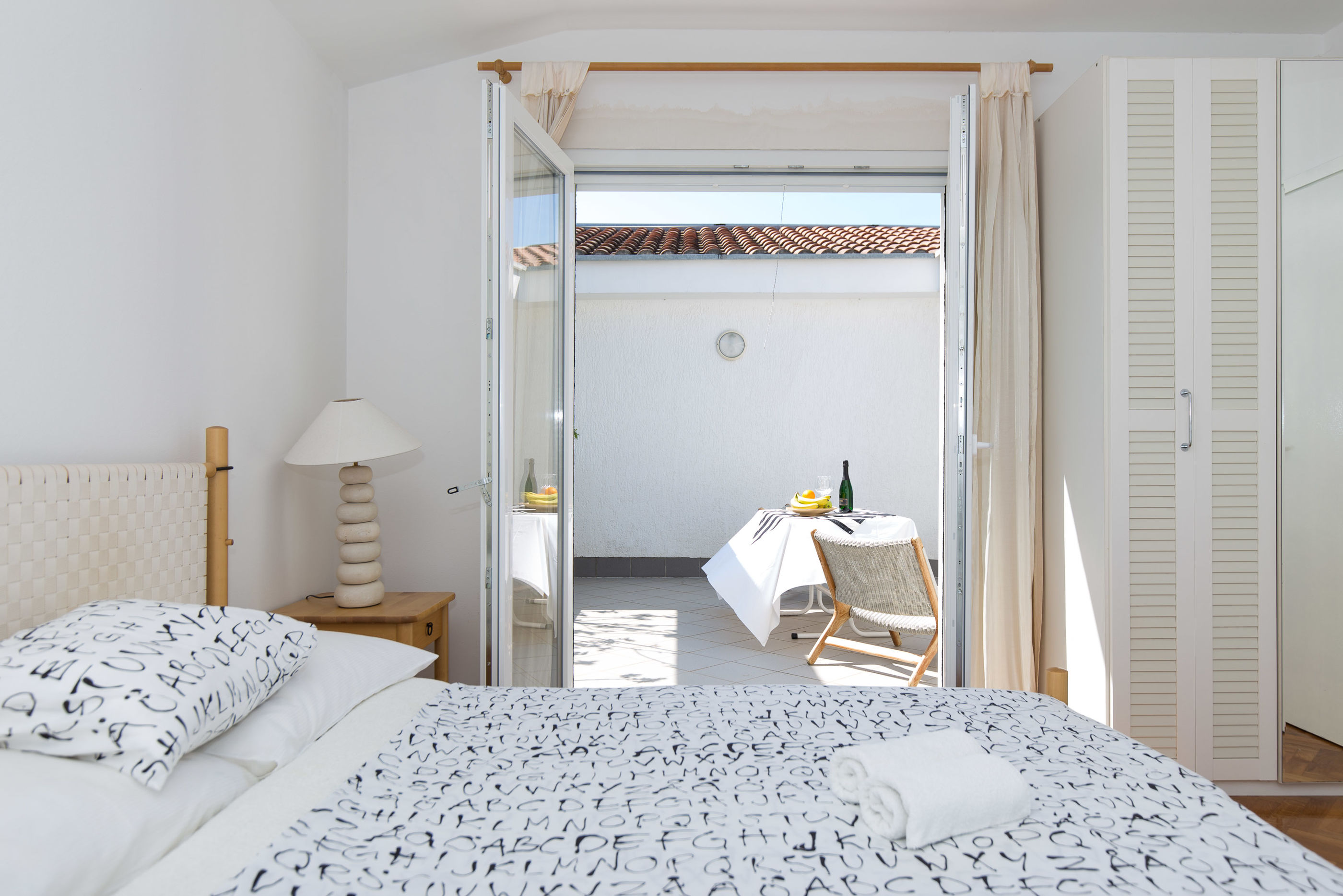 Villa Valica 62095-A1