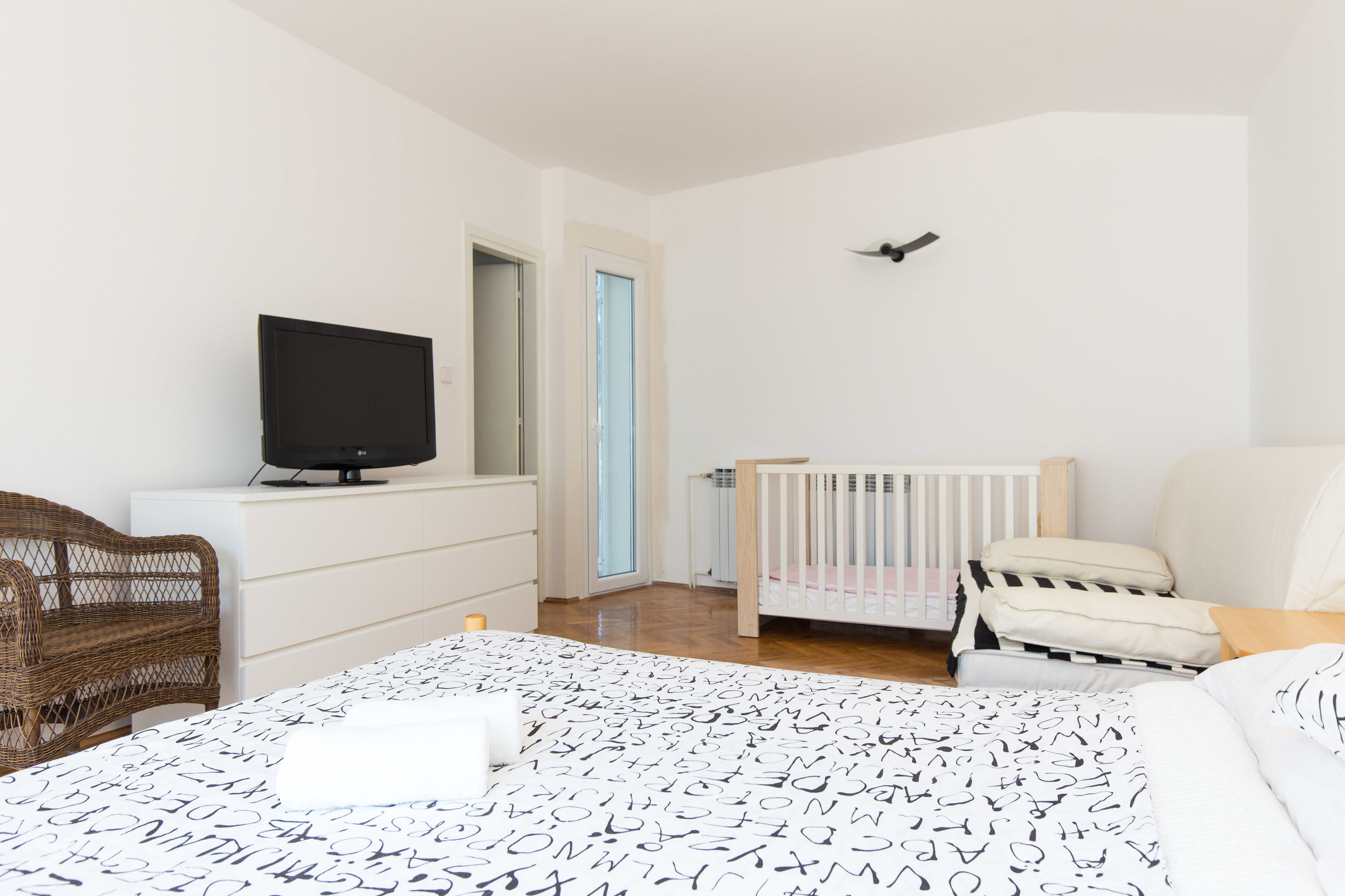 Villa Valica 62095-A1