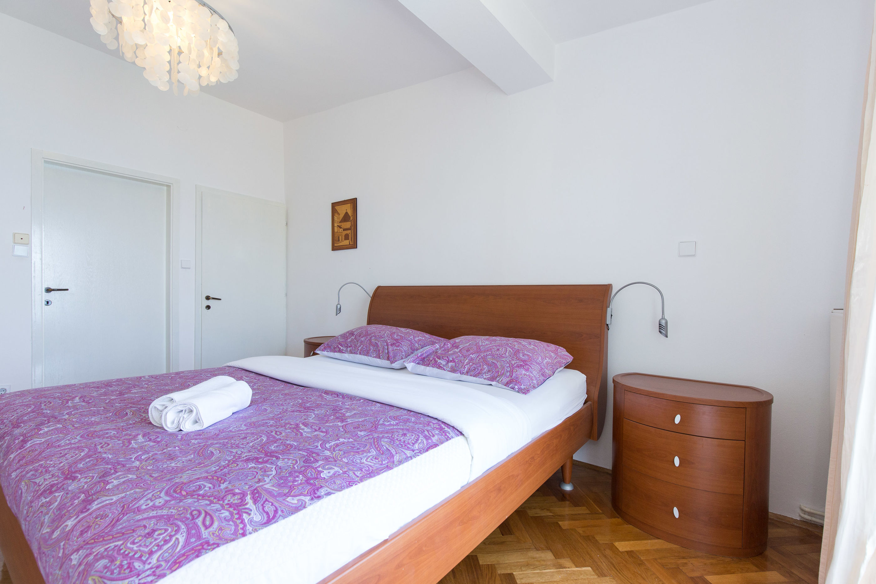Villa Valica 62095-A1