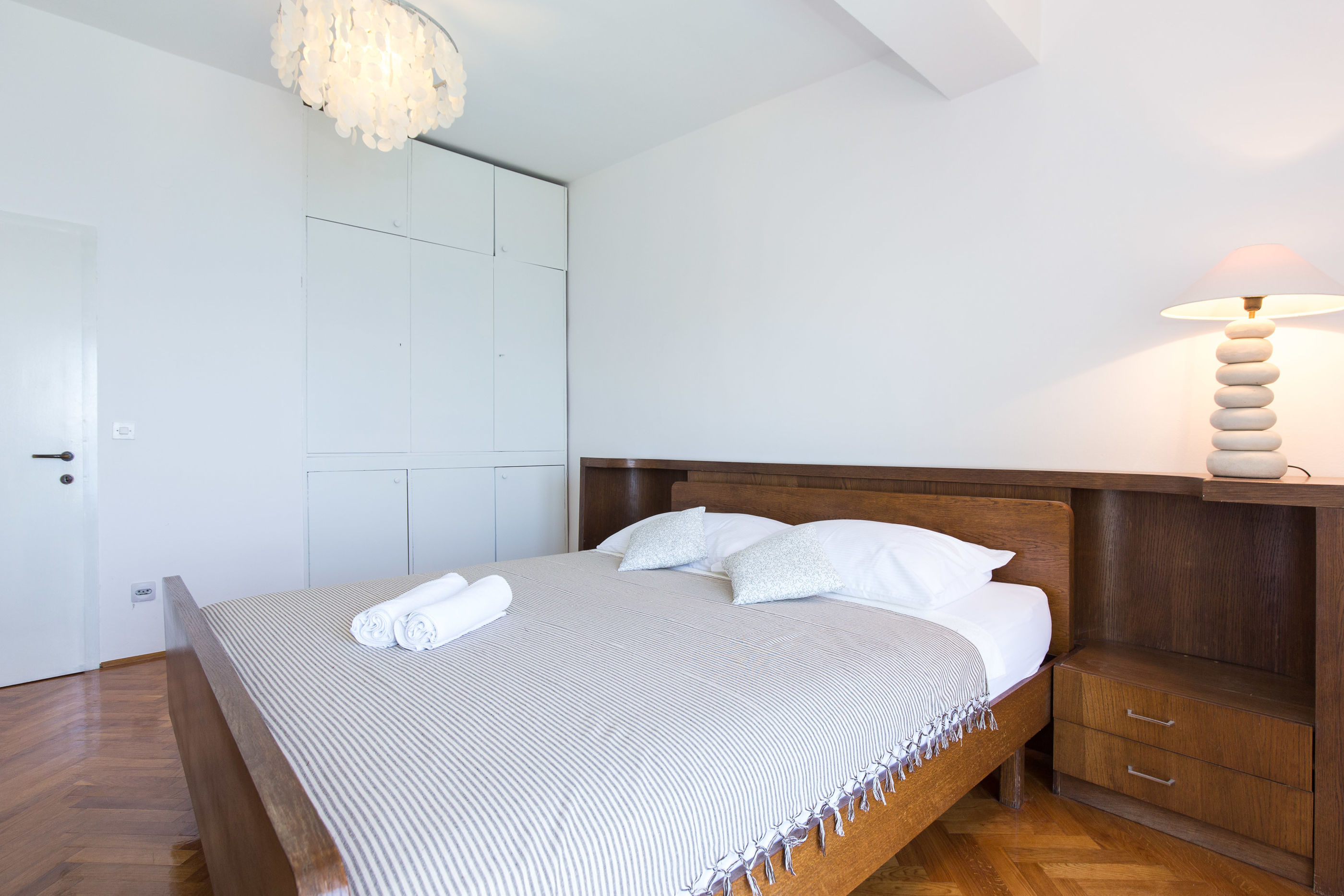 Villa Valica 62095-A1
