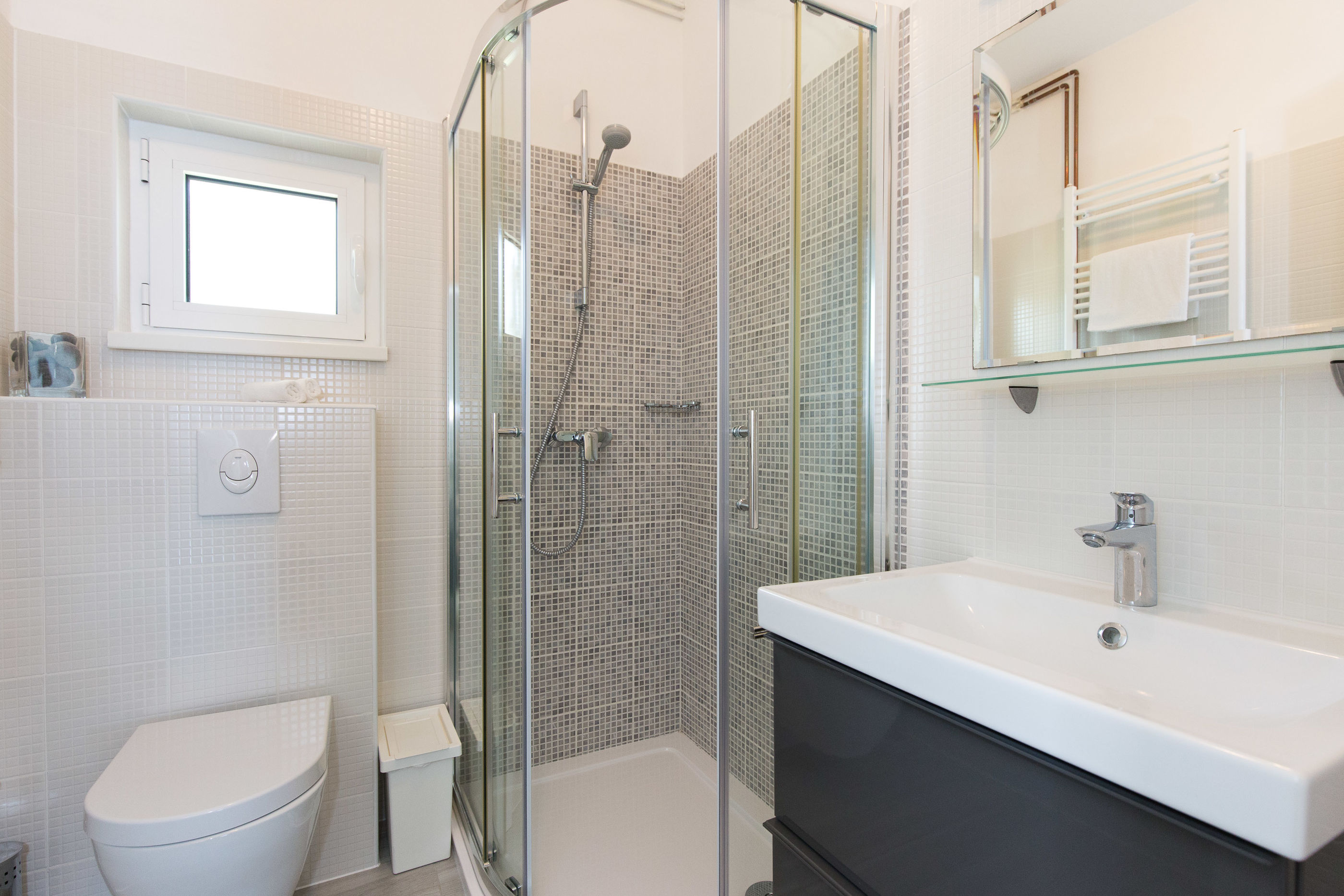 Villa Valica 62095-A1