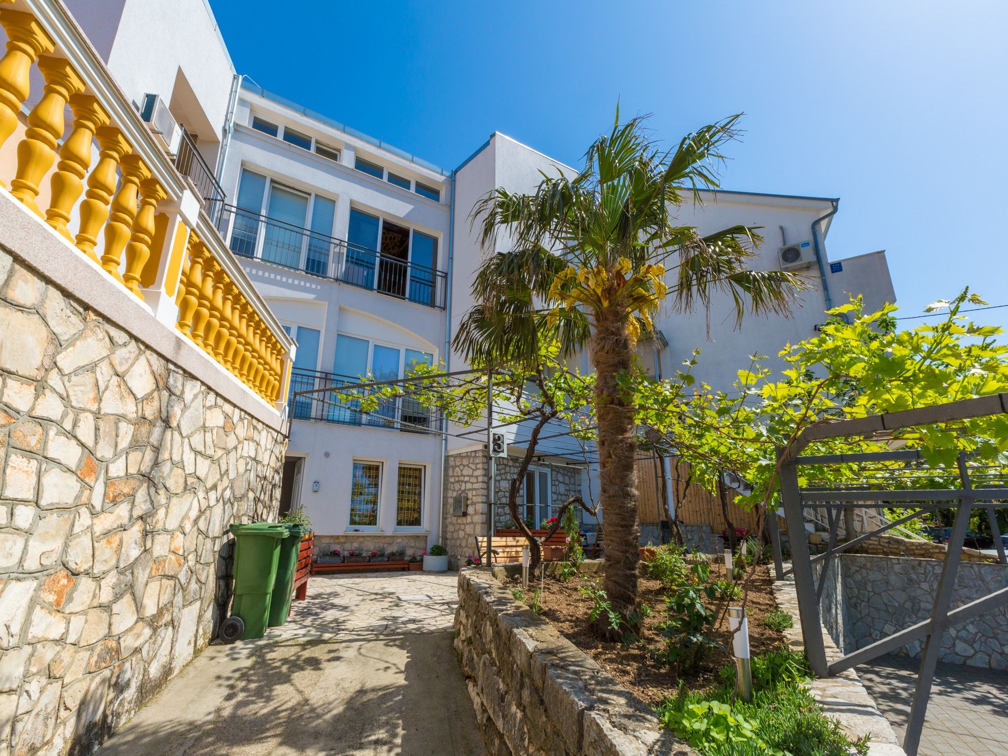 Apartments Bellamare 62798-A4