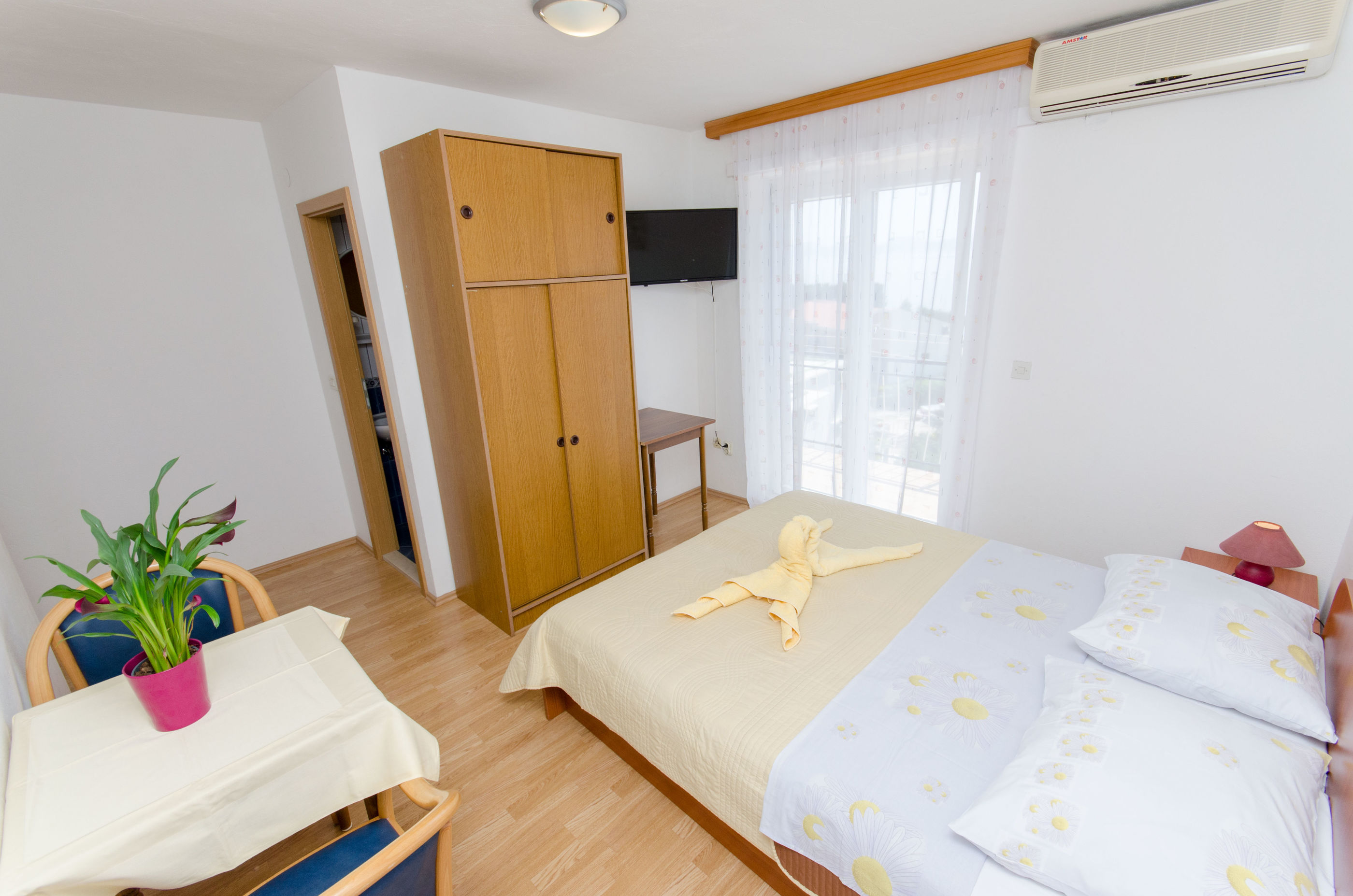 Apartments Joze 41021-A1