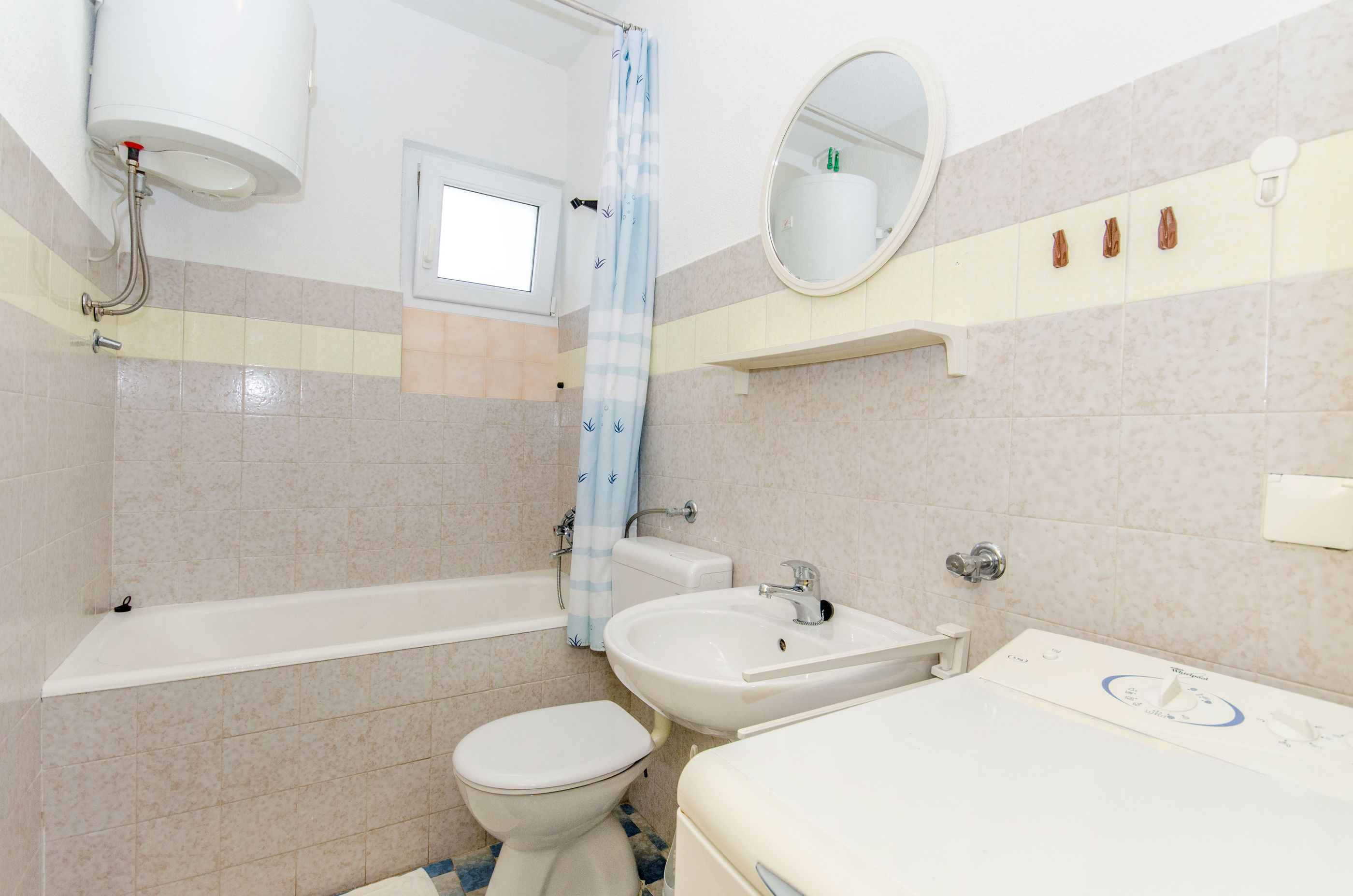 Apartments Joze 41021-A3