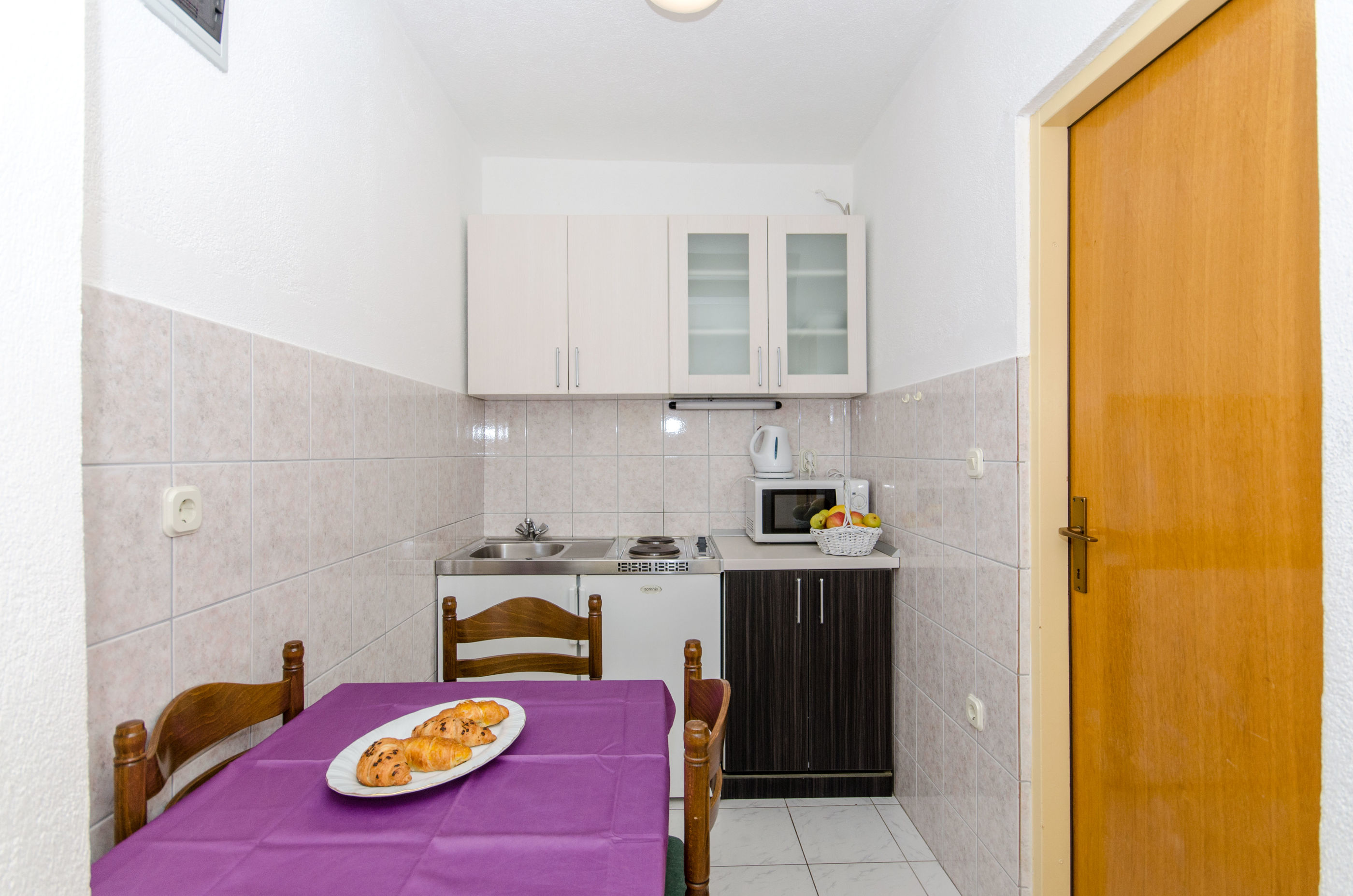 Apartments Joze 41021-A3