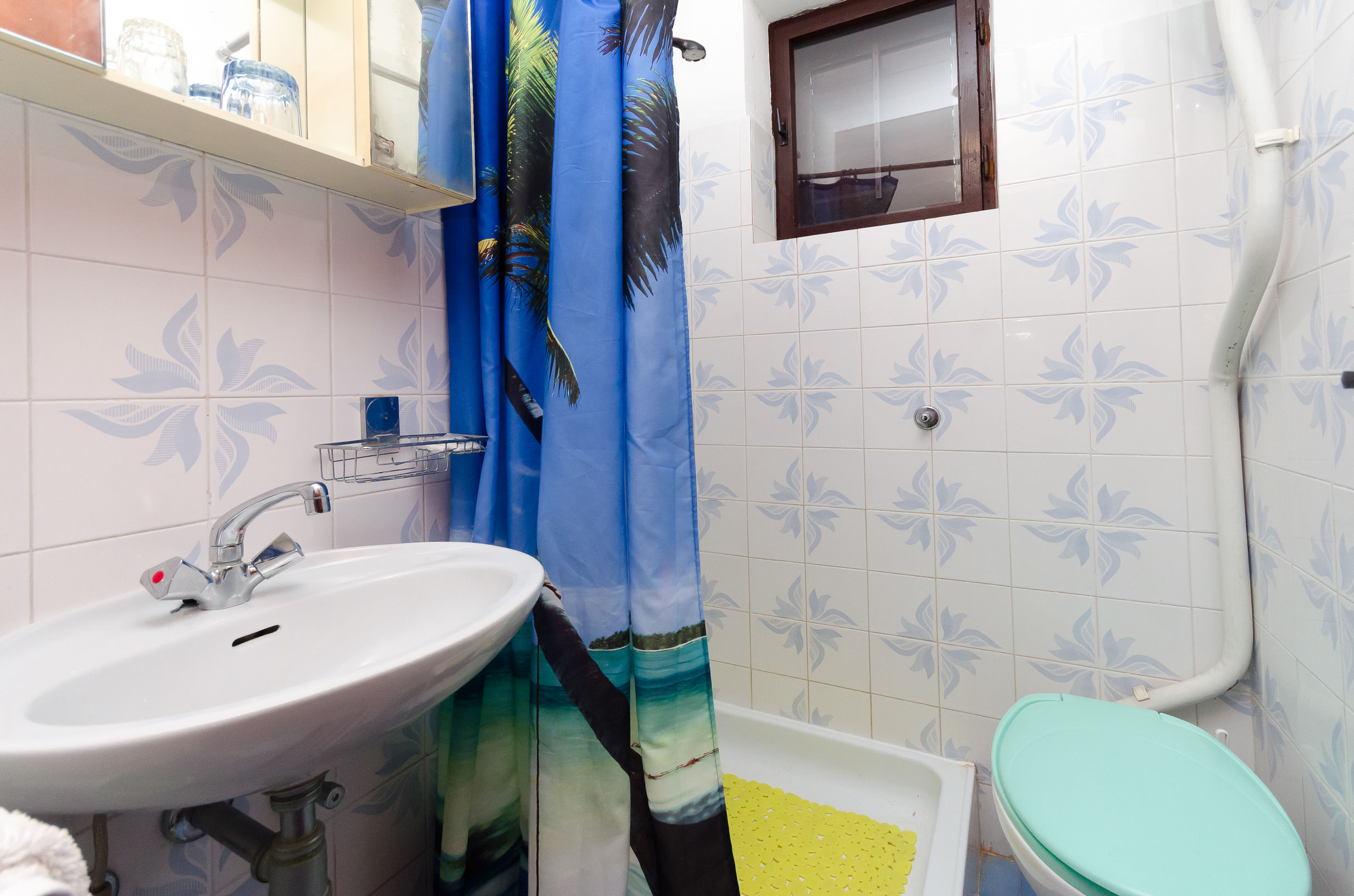 Apartments and Room Luka 86431-A1