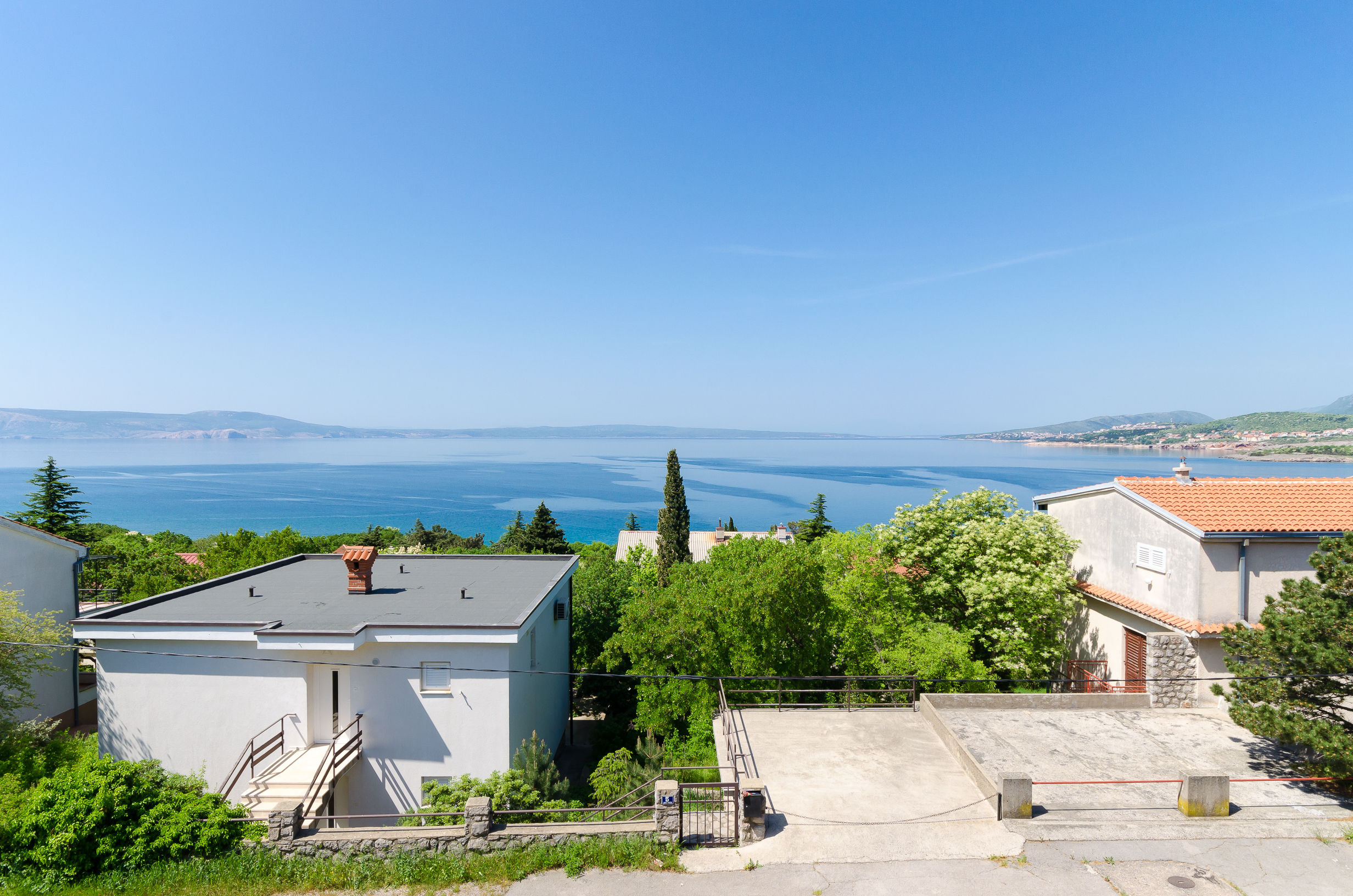 Apartments and Room Luka 86431-A3