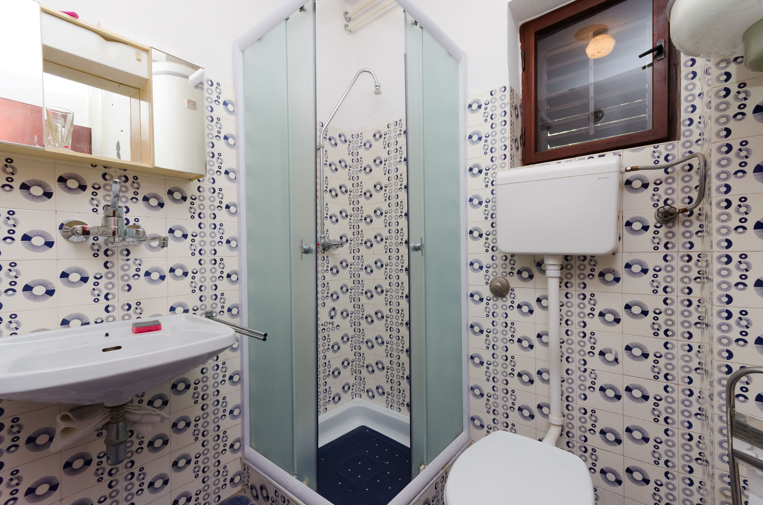 Apartments and Room Luka 86431-A5