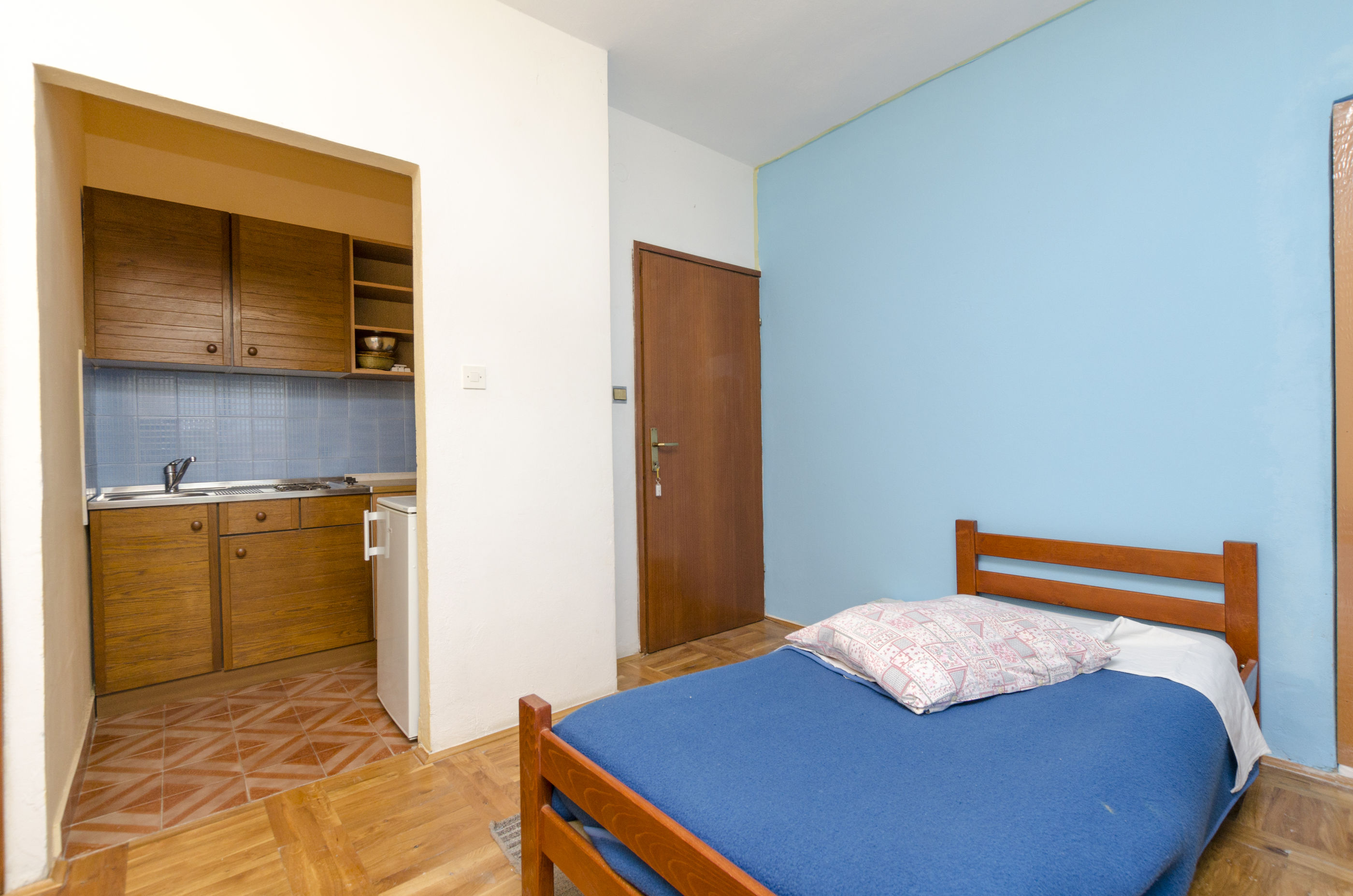 Apartments Milena 23311-A2