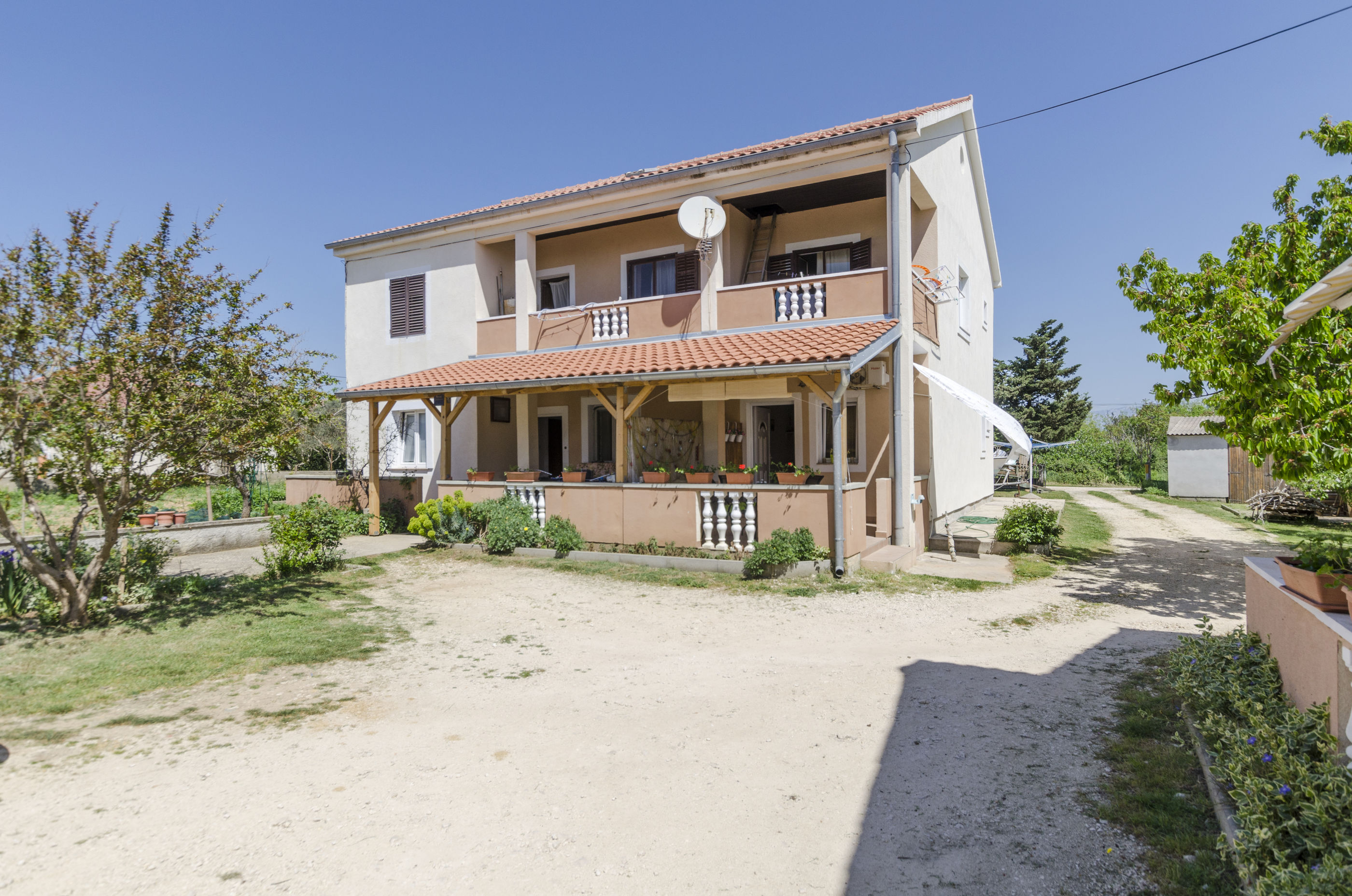 Apartments Ivana Accommodation in Nin