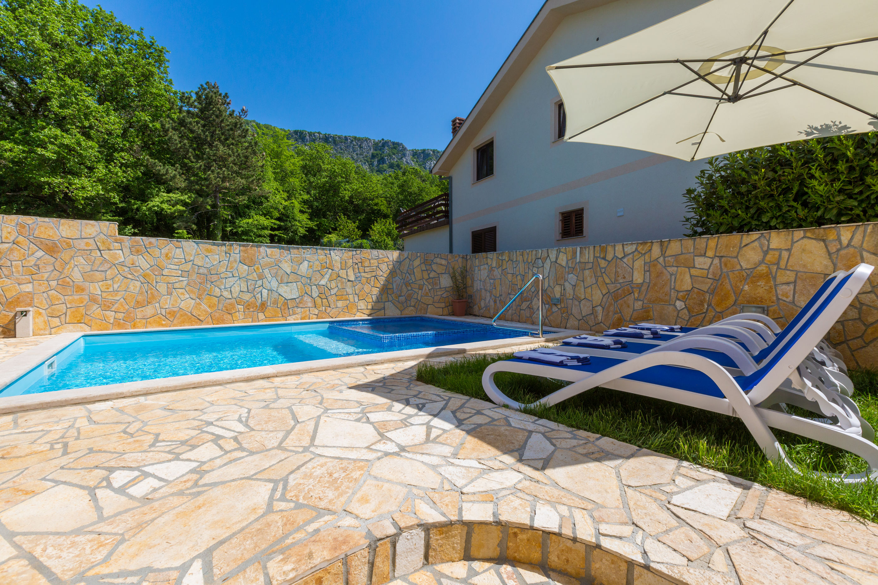 Apartment LINDA 62668-A1