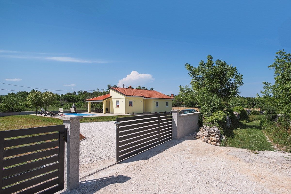 Villa Fiorina 73924-K1