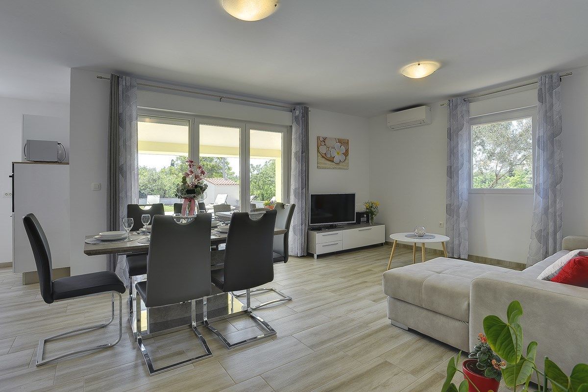 Villa Fiorina 73924-K1