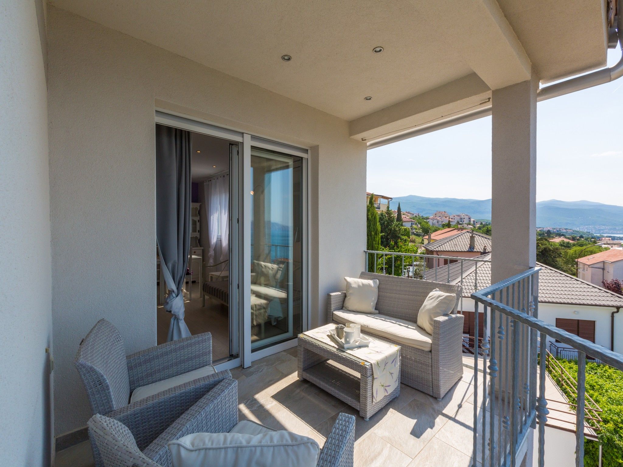 Apartments LAVARIN 62806-A1